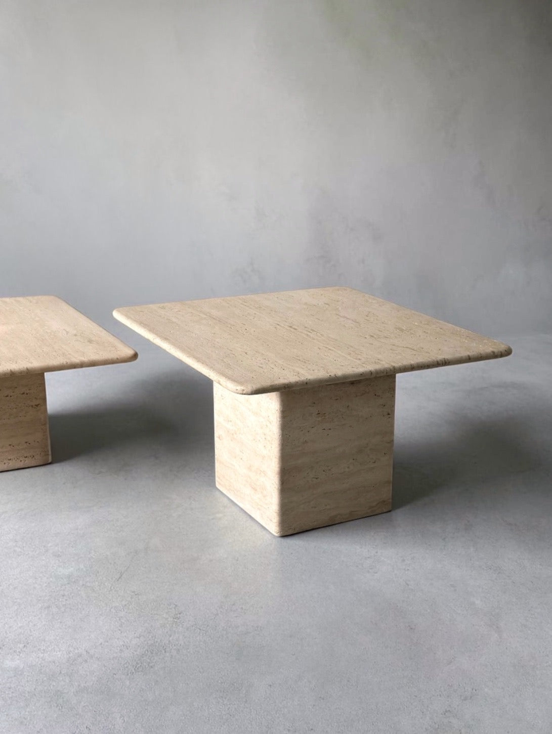 Travertine Coffee Table, Italy 1970s　