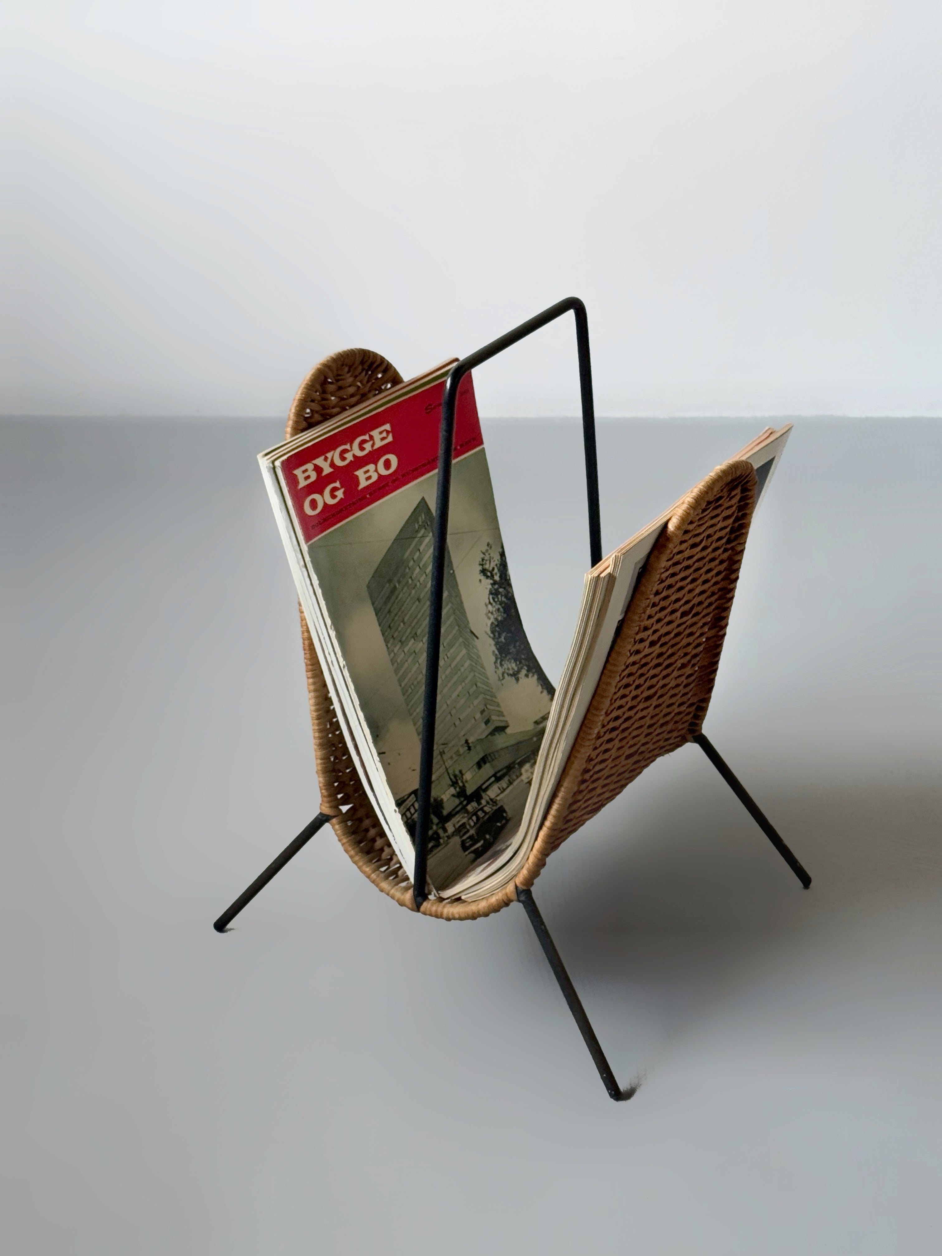 Wicker and metal magazine rack