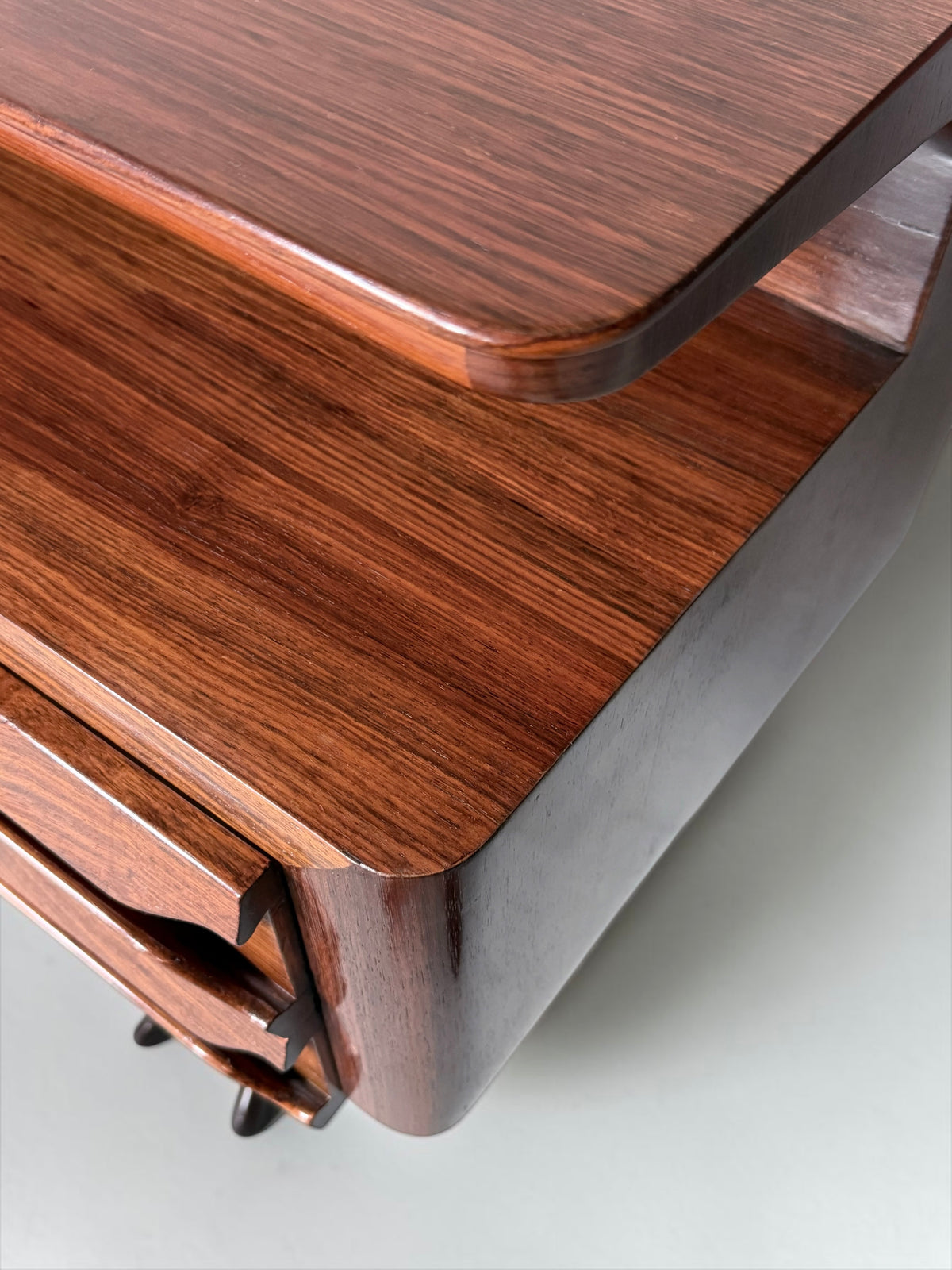 Italian Chest of Drawers attributed to Vittorio Dassi, 1950s
