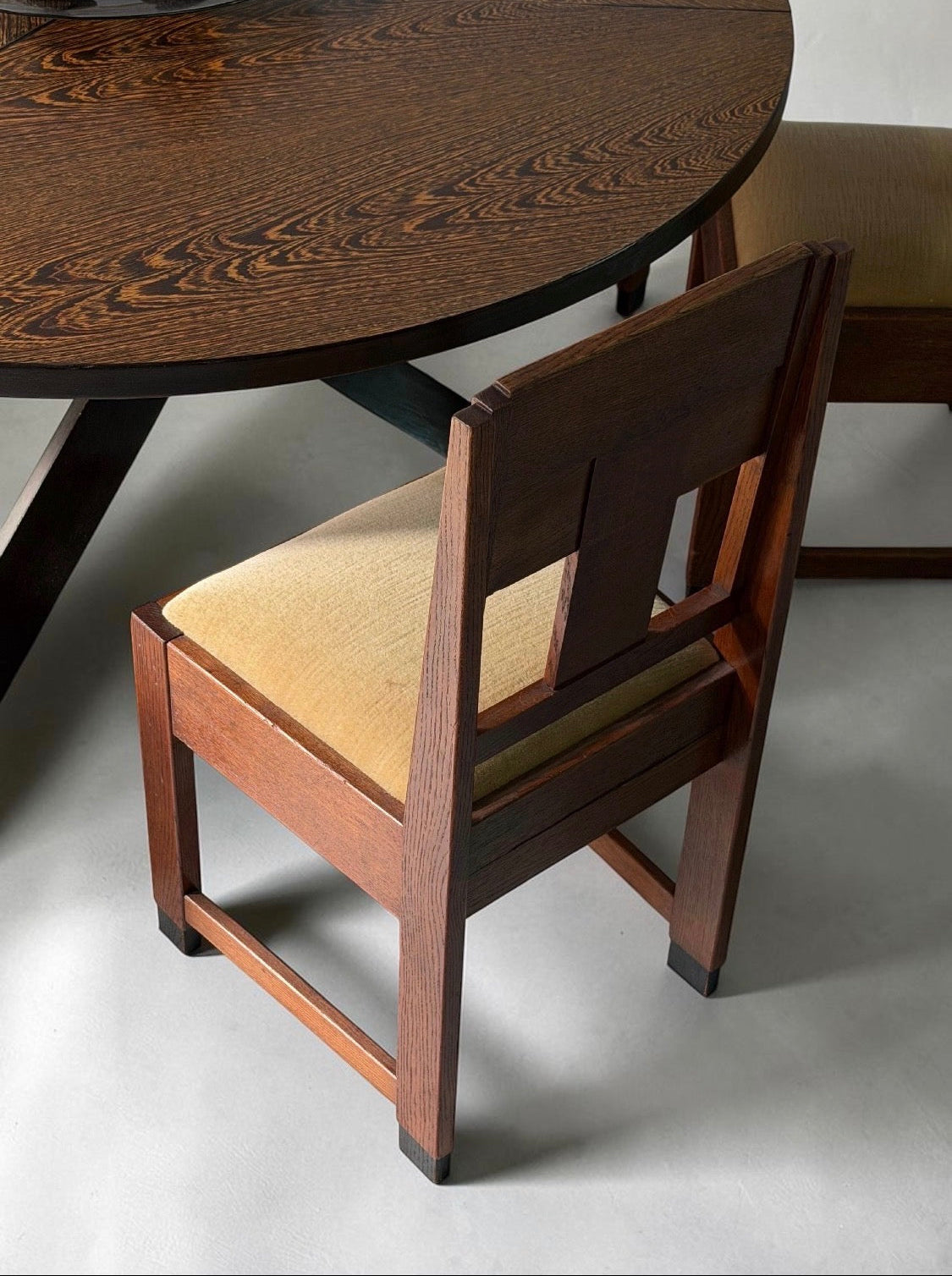 Set of Art Deco Amsterdam School Dining Chairs, The Netherland 1930s　