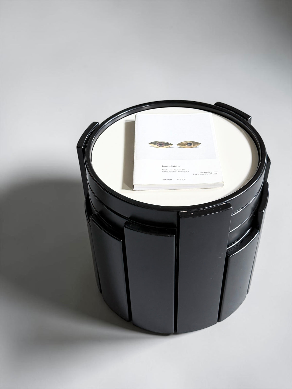 Model 780 Nesting Tables by Gianfranco Frattini for Cassina, Italy　