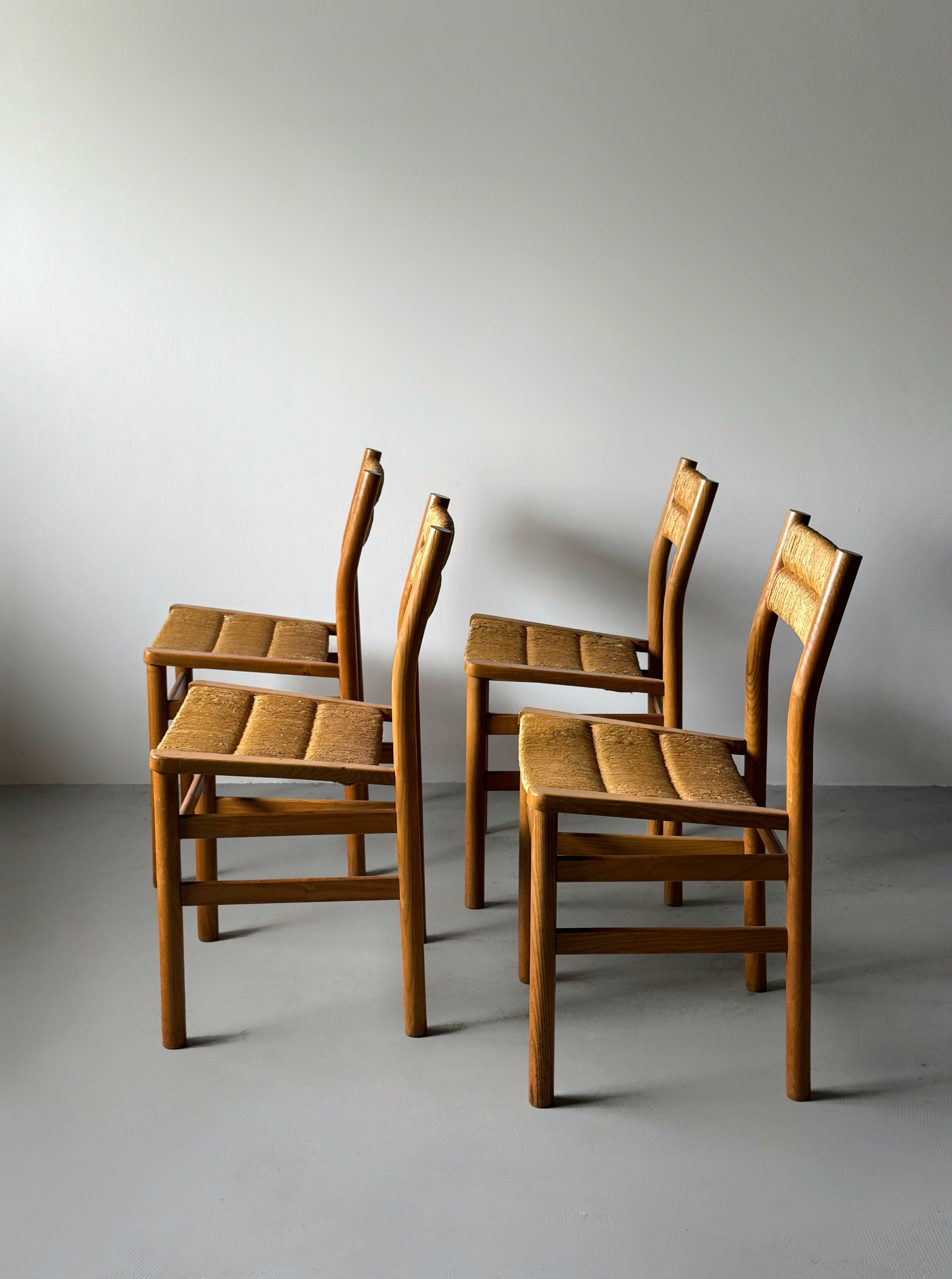 Set of 4 "Week-End" Rush Dining chairs in ash and straw by Pierre Gautier Delaye