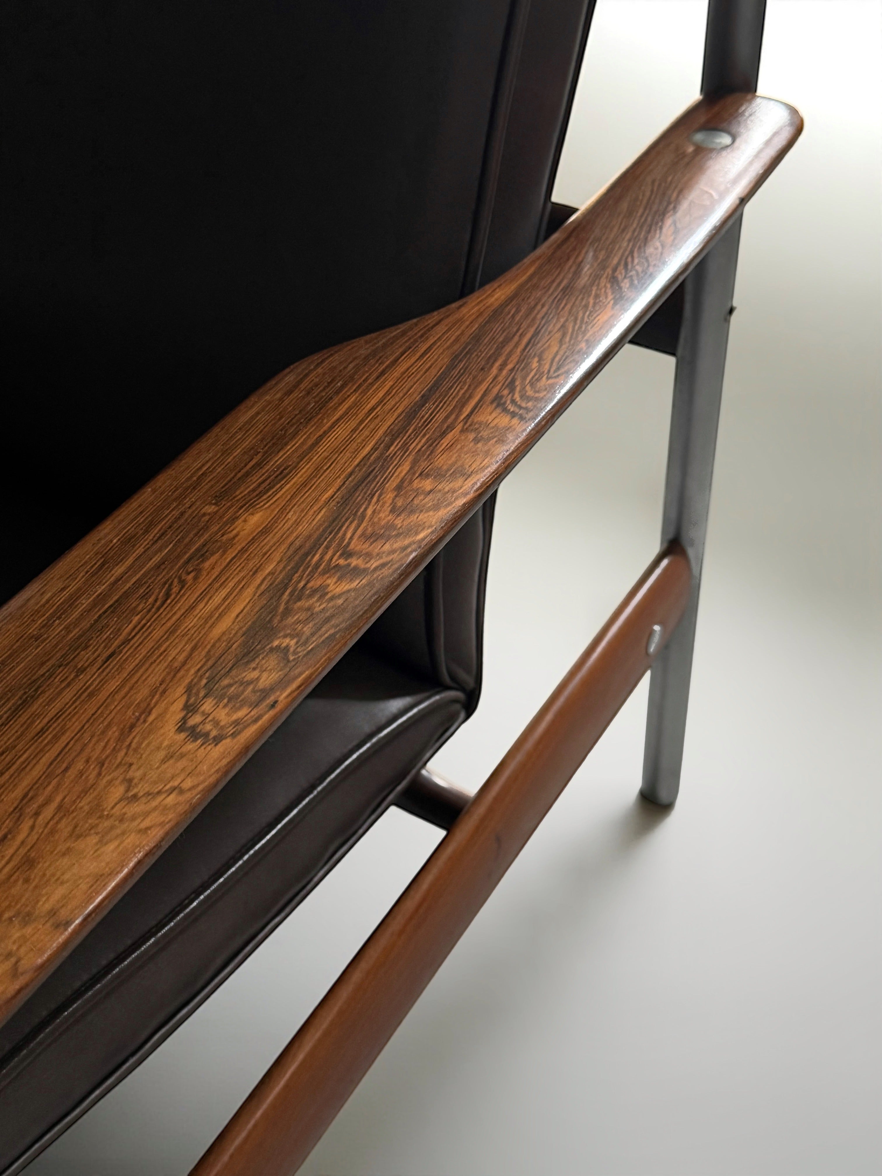 Model 1001 lounge chair by Sven Ivar Dysthe for Dokka Möbler, Norway 1