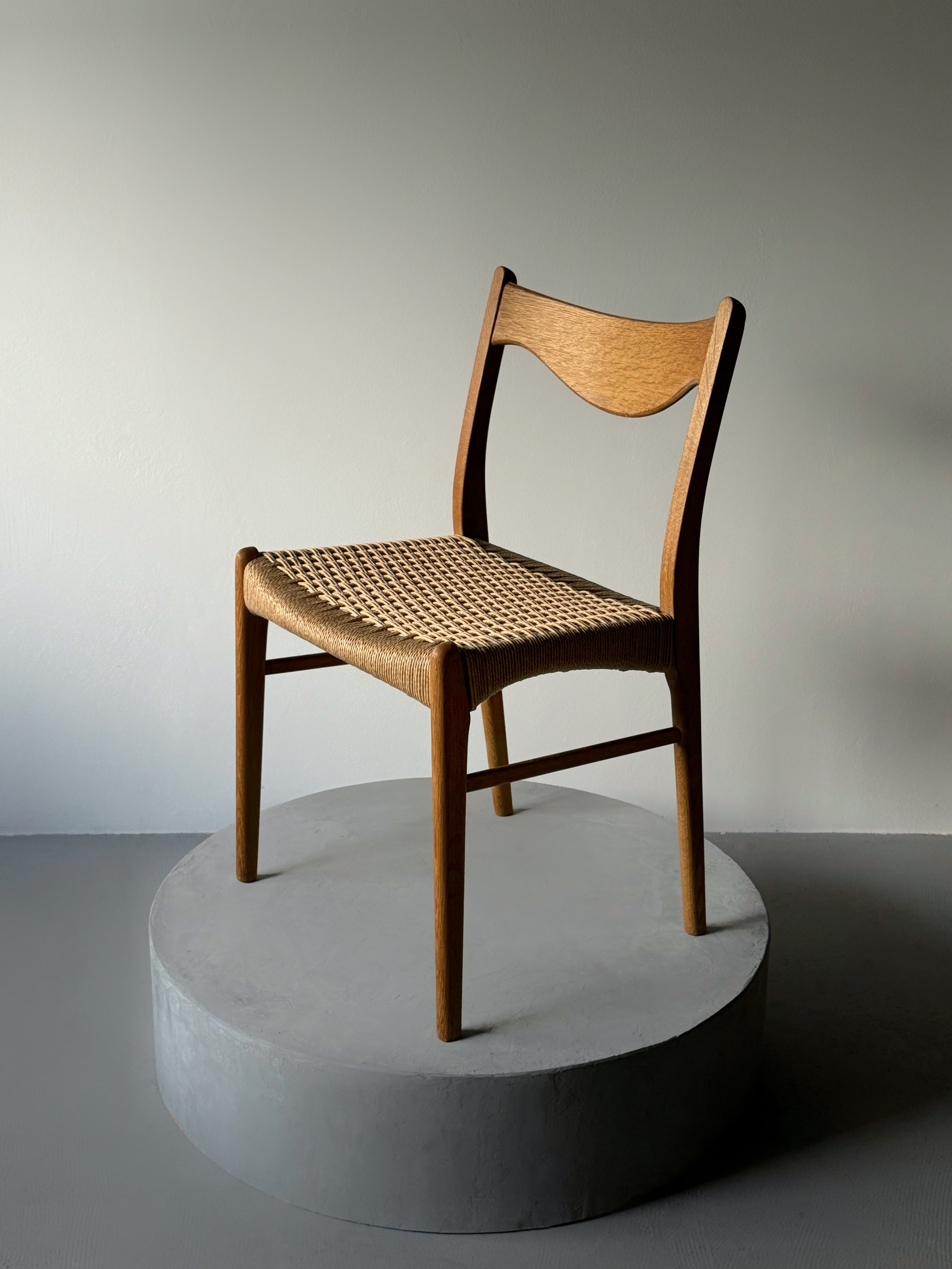 Oak dining chair with papercord seat by Arne Wahl Iversen