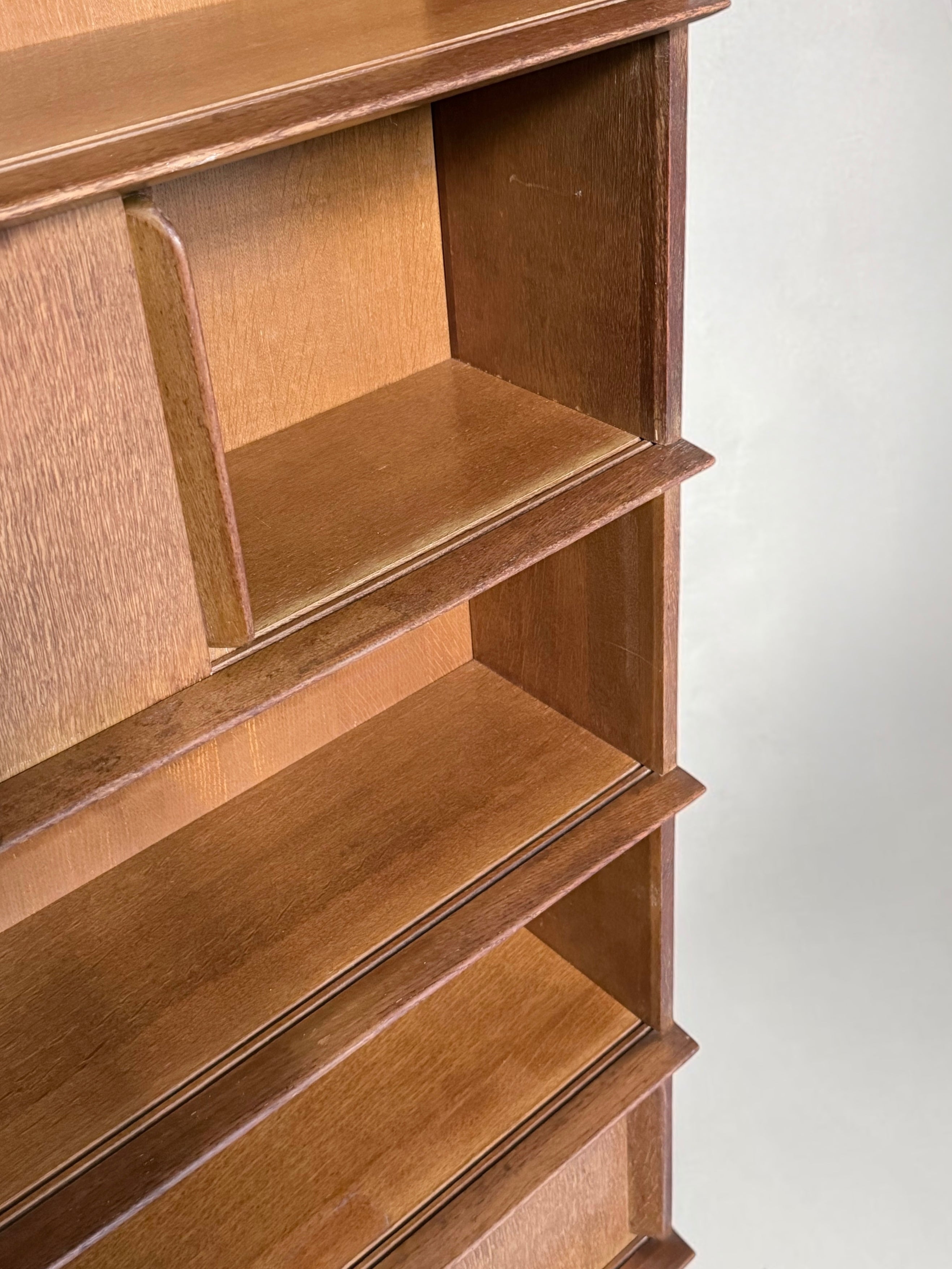 “Oscar” Modular Display Bookcase by Didier Rozaffy, France, 1960s