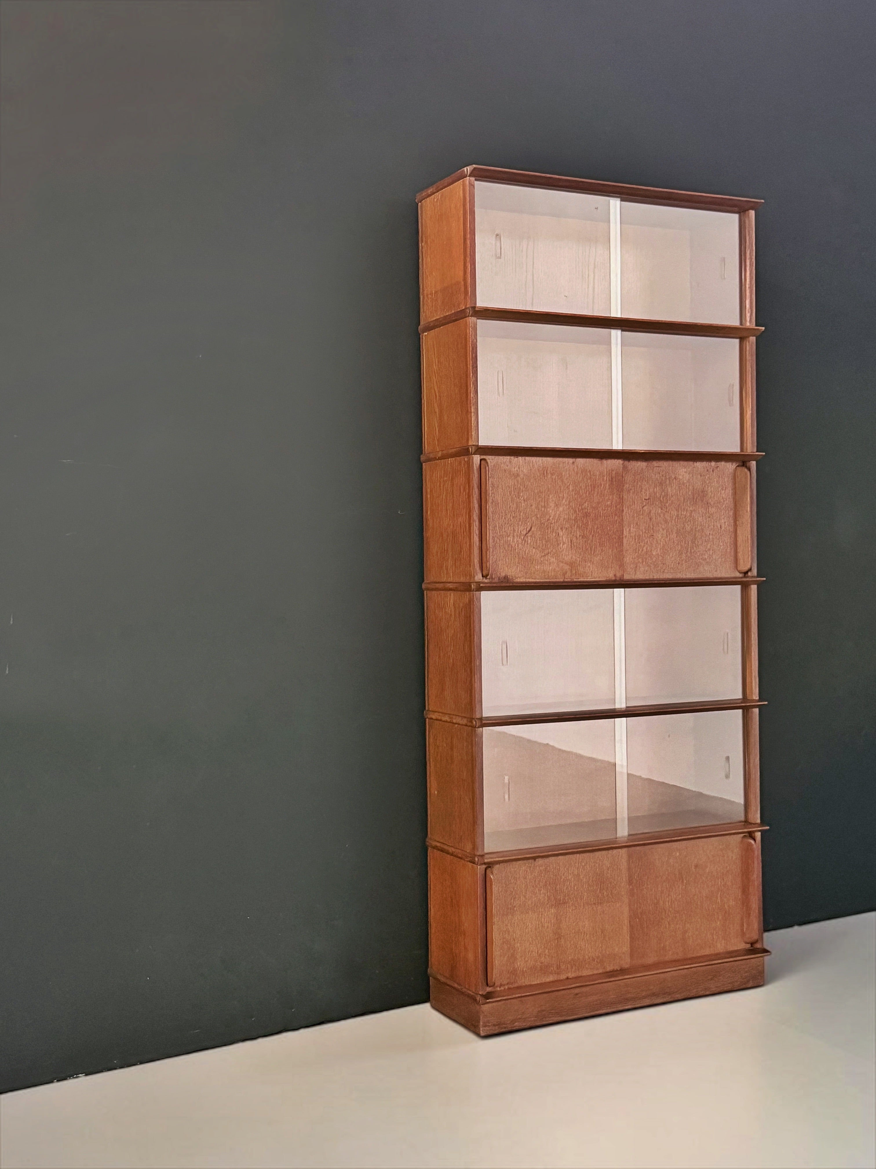 “Oscar” Modular Display Bookcase by Didier Rozaffy, France, 1960s