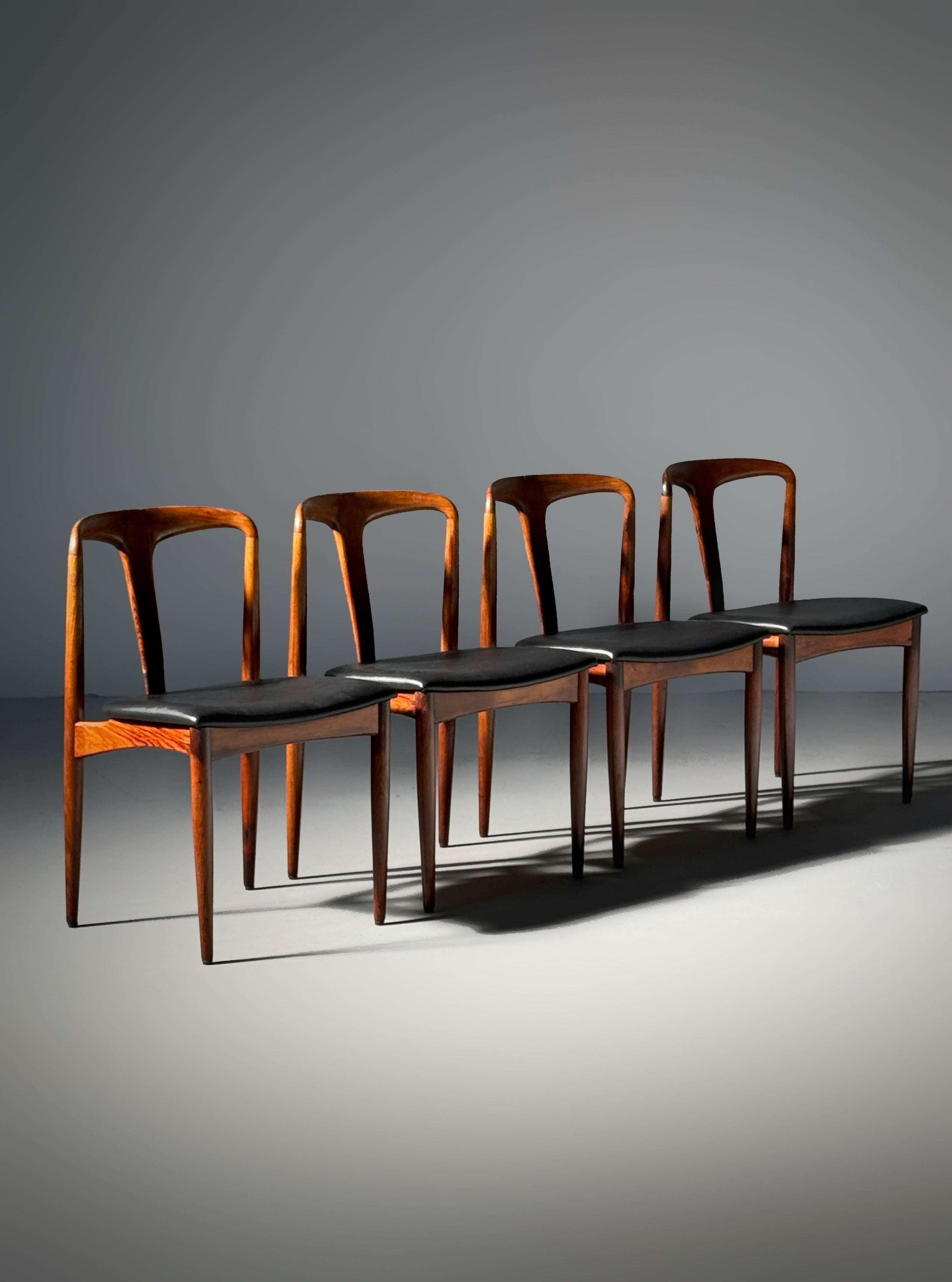 Set of 4 Juliane Chairs in Rosewood Designed By Johannes Andersen