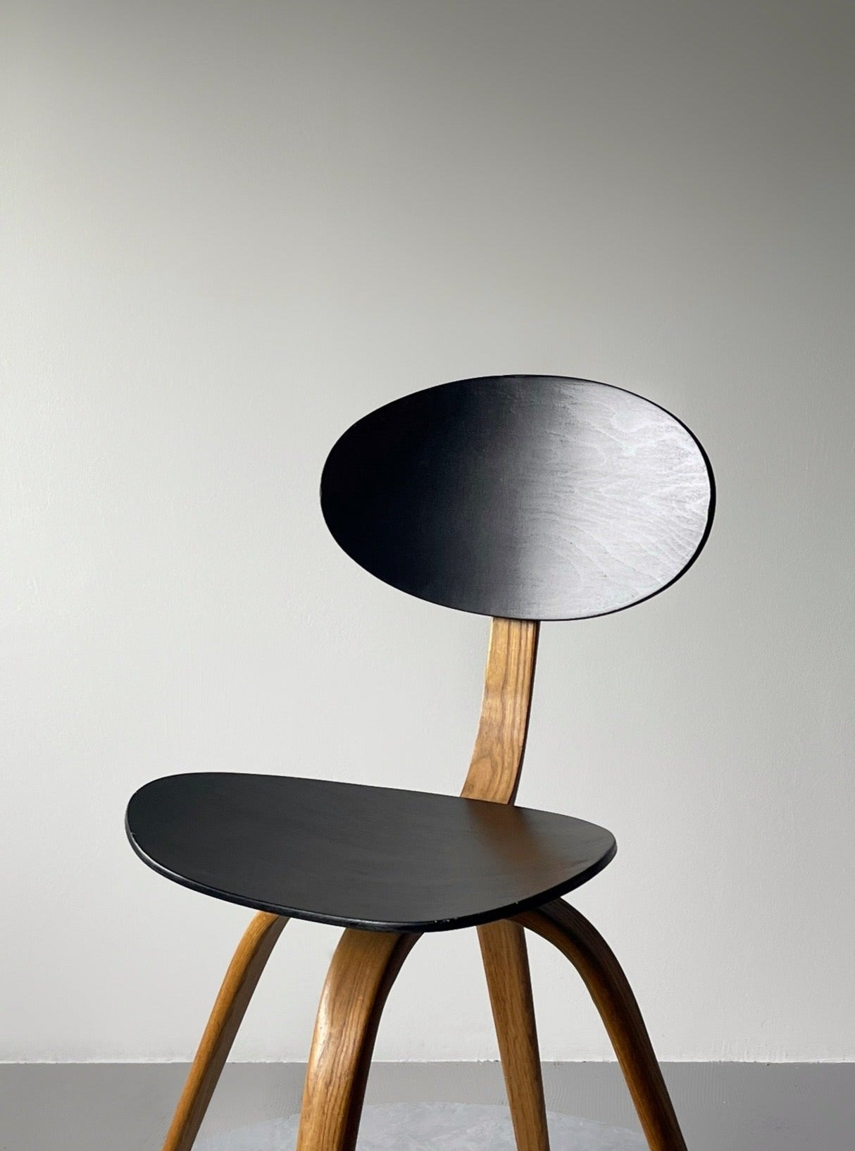 Bow-Wood' chair by Hugues Steiner