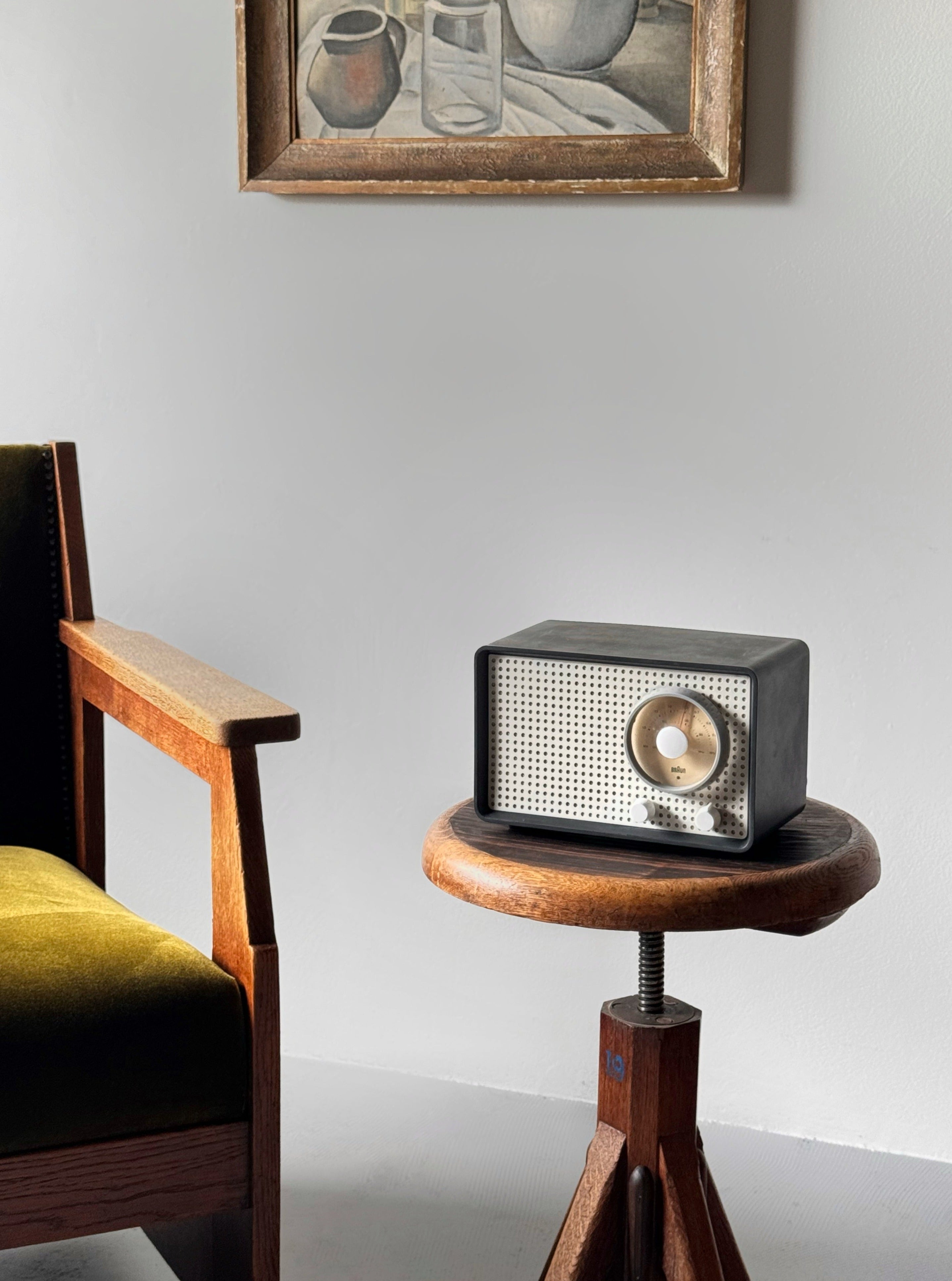 The 1961 Braun SK 25 radio designed by Arthur Braun and Fritz Eichler