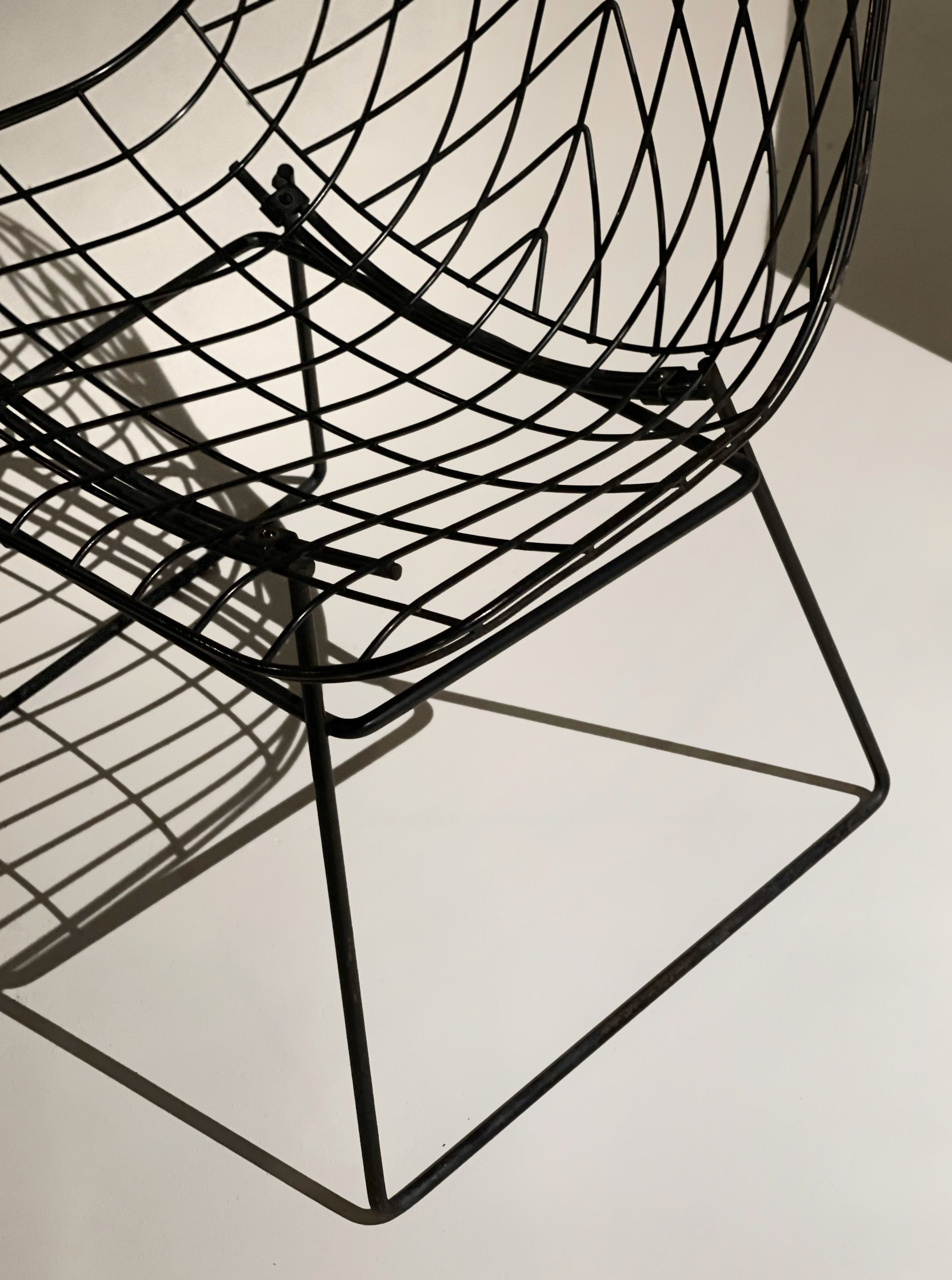 Wire leaf pattern lounge chair by Cees Braakman and A. Dekker