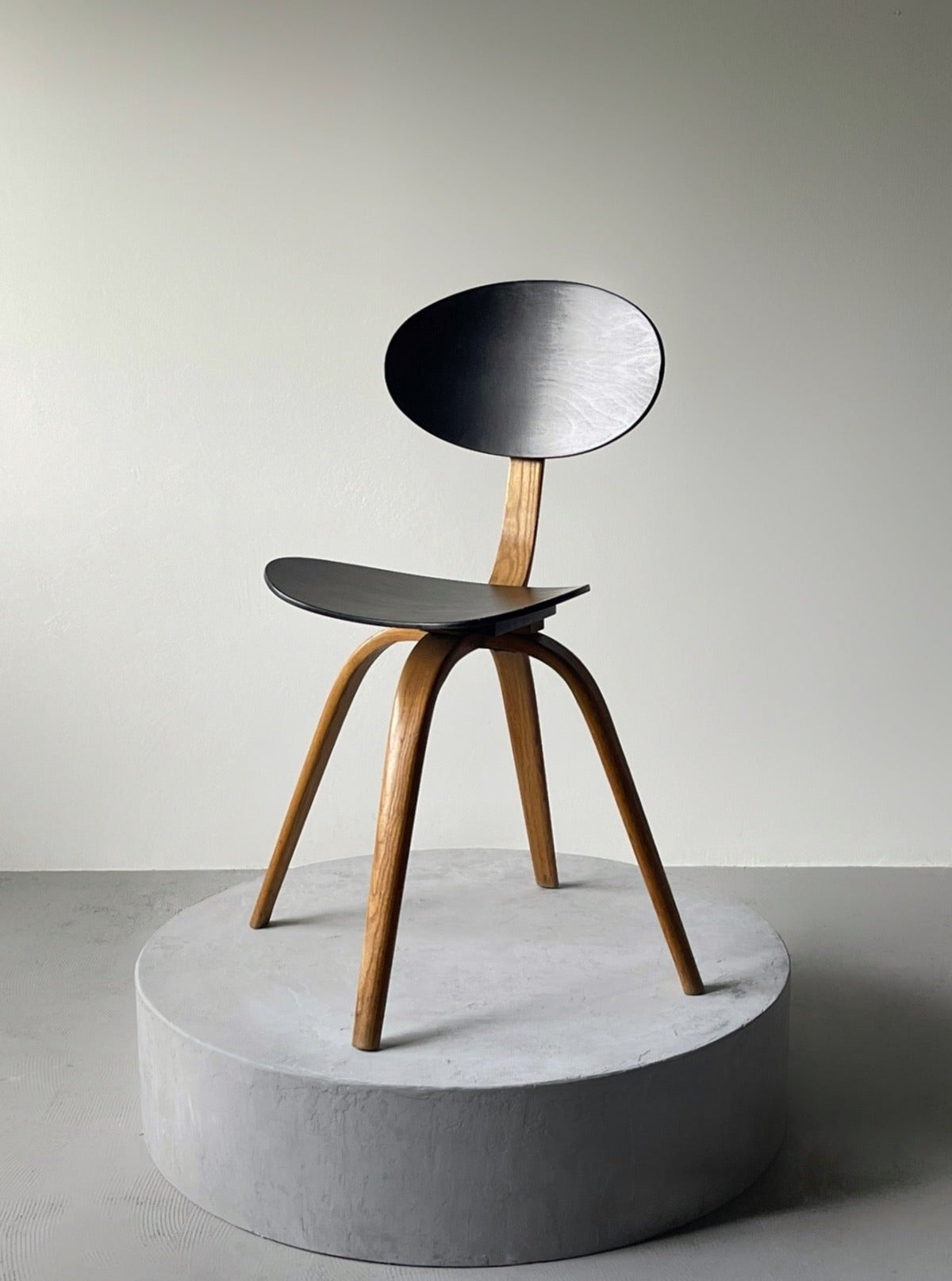 Bow-Wood' chair by Hugues Steiner