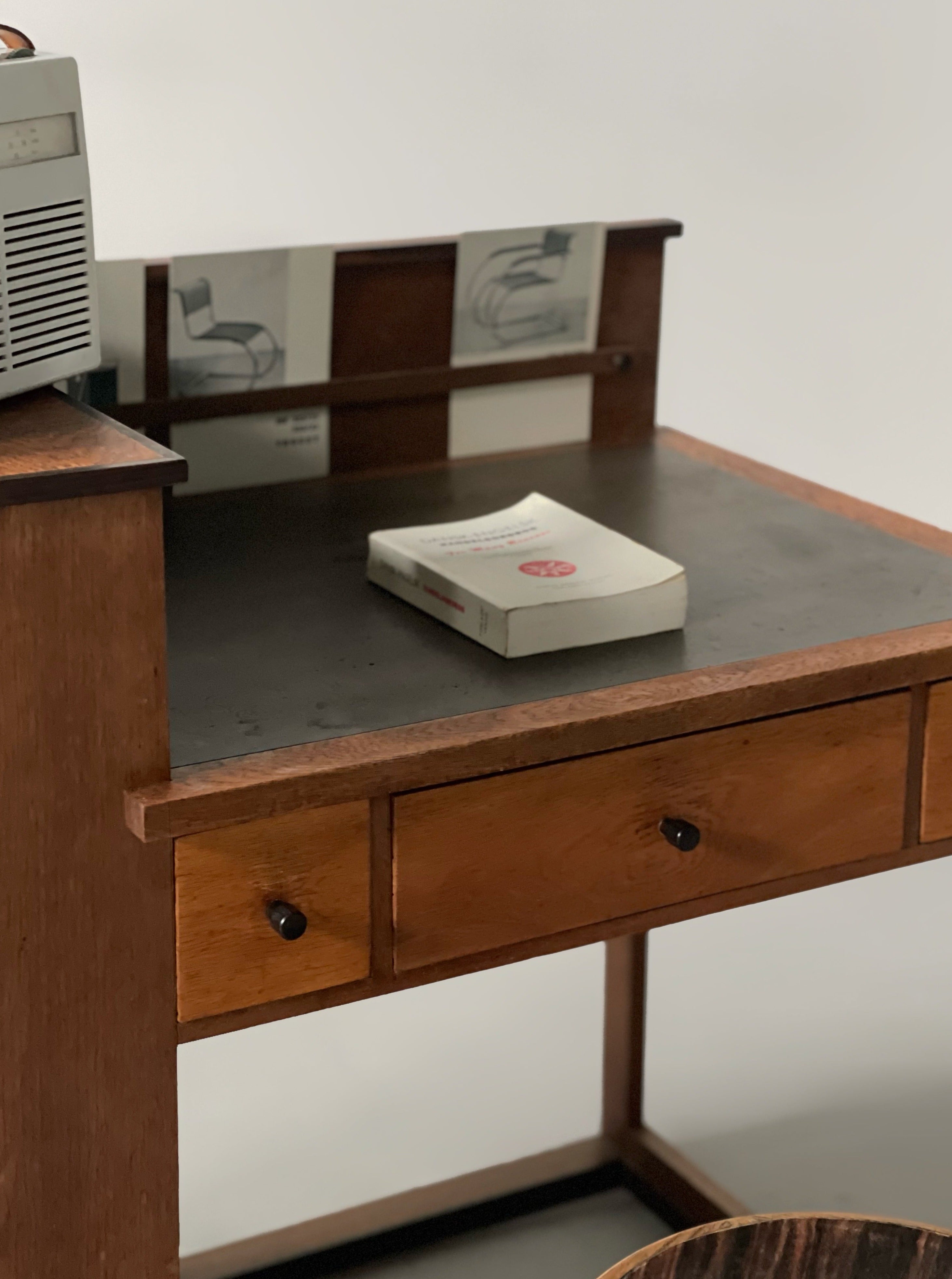 Hague Style writing desk by P.E.L. Izeren for De Genneper Molen