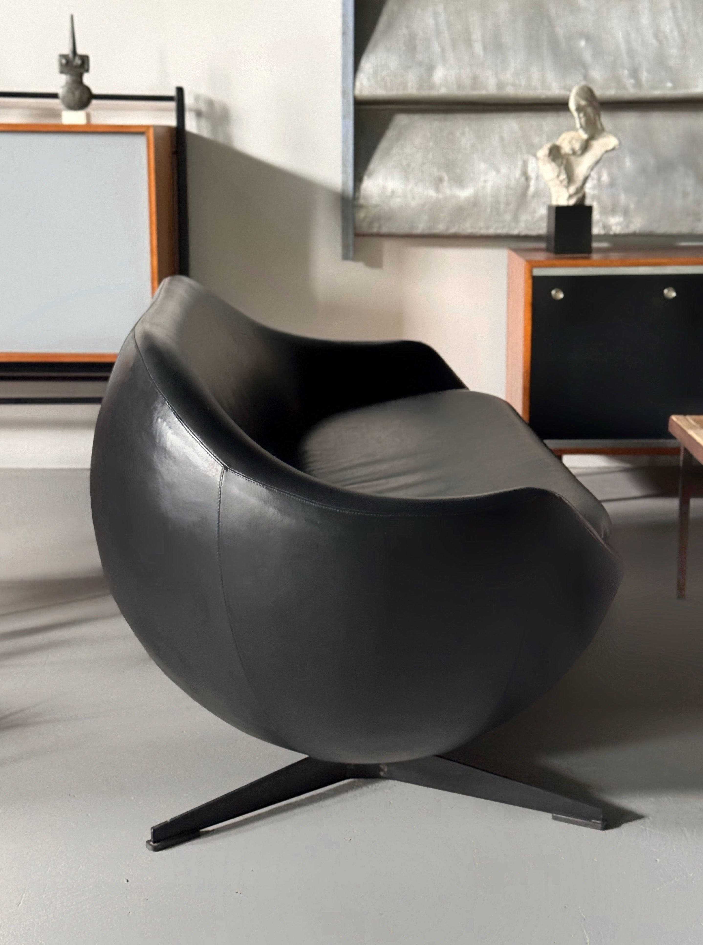 Globe sofa by Pierre Guariche for Meurop, 1960s