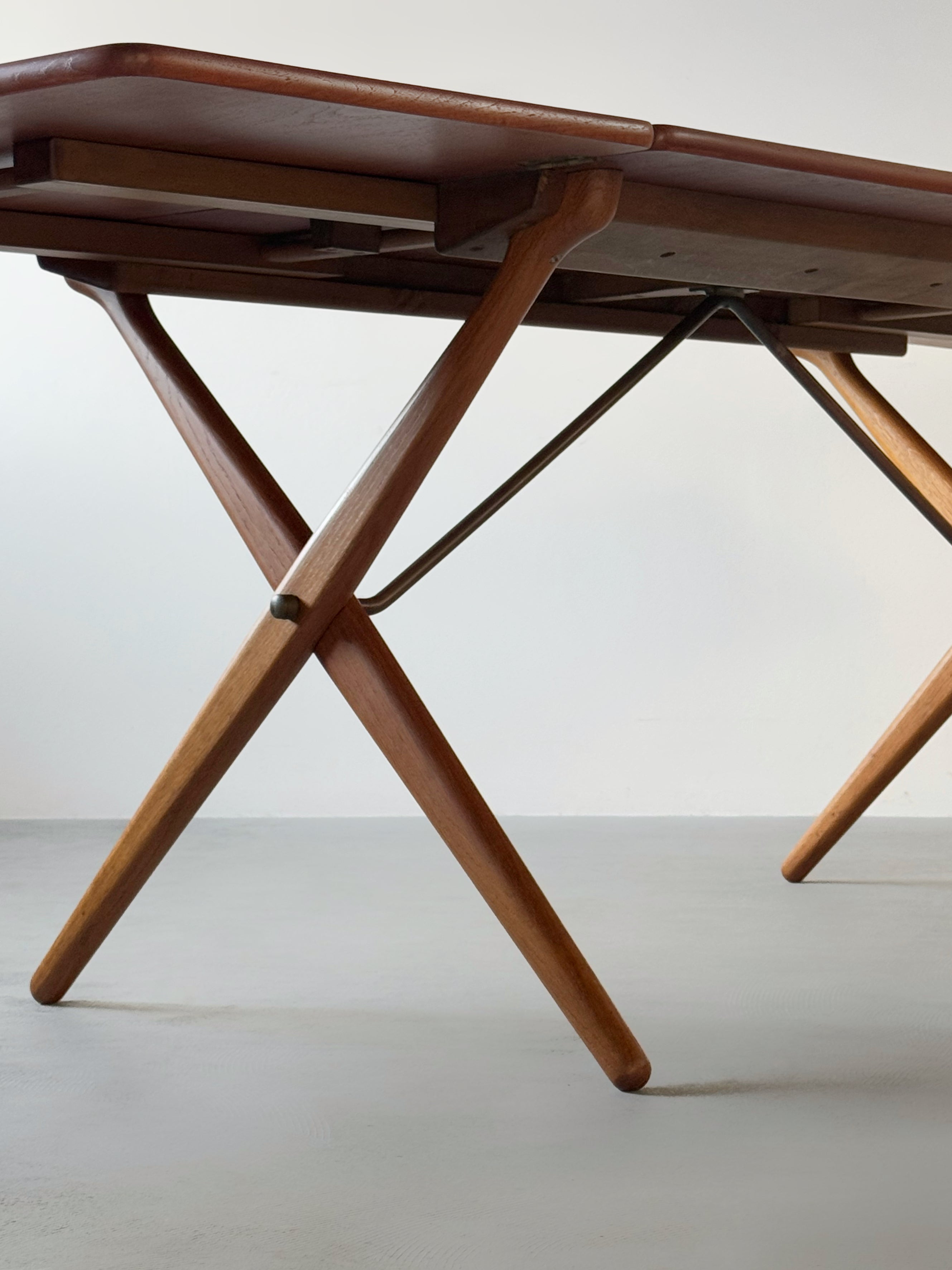 "AT-309" Drop-Leaf Dining Table by Hans Wegner for Andreas Tuck, Denmark 1950s