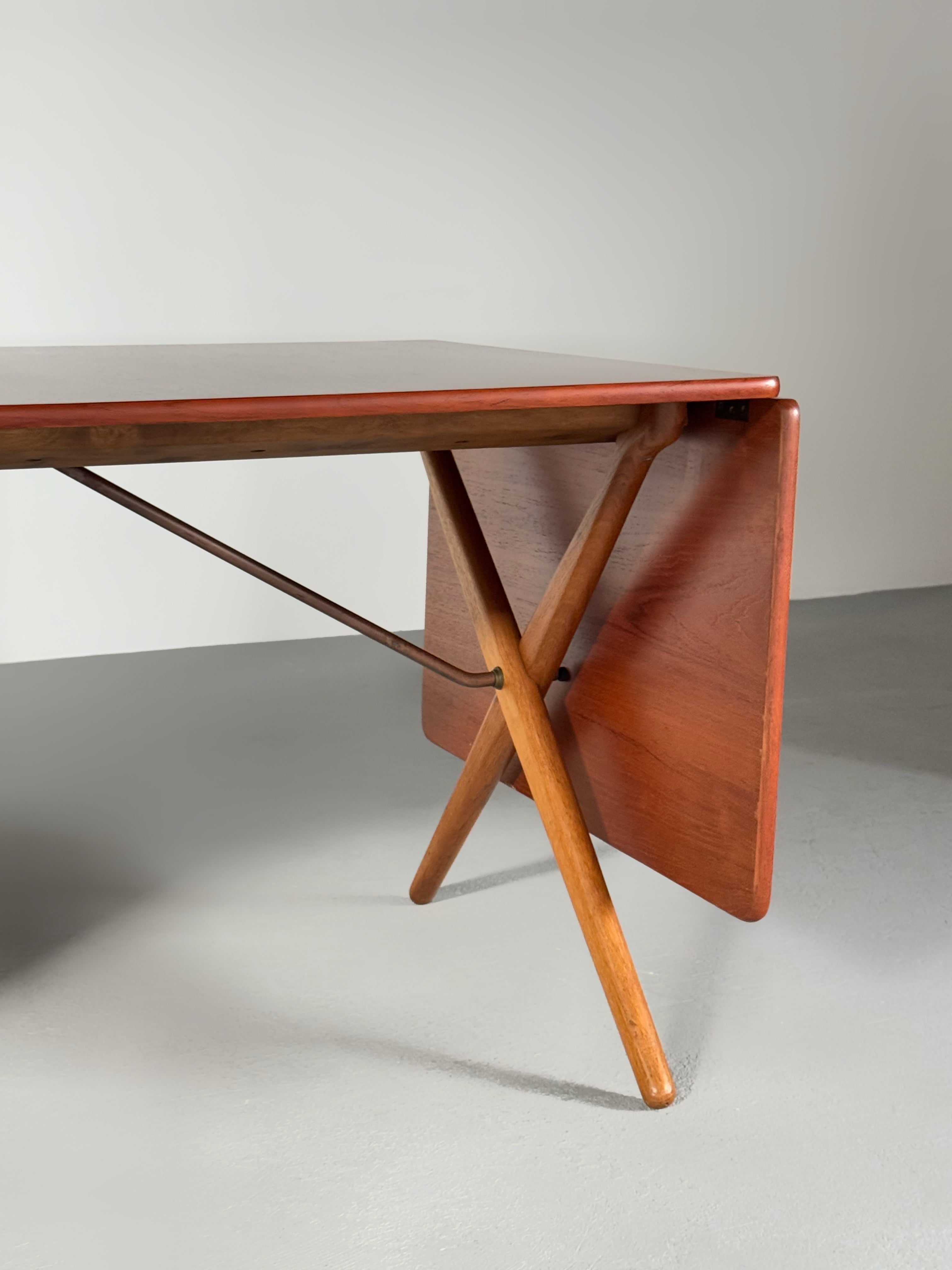 "AT-309" Drop-Leaf Dining Table by Hans Wegner for Andreas Tuck, Denmark 1950s