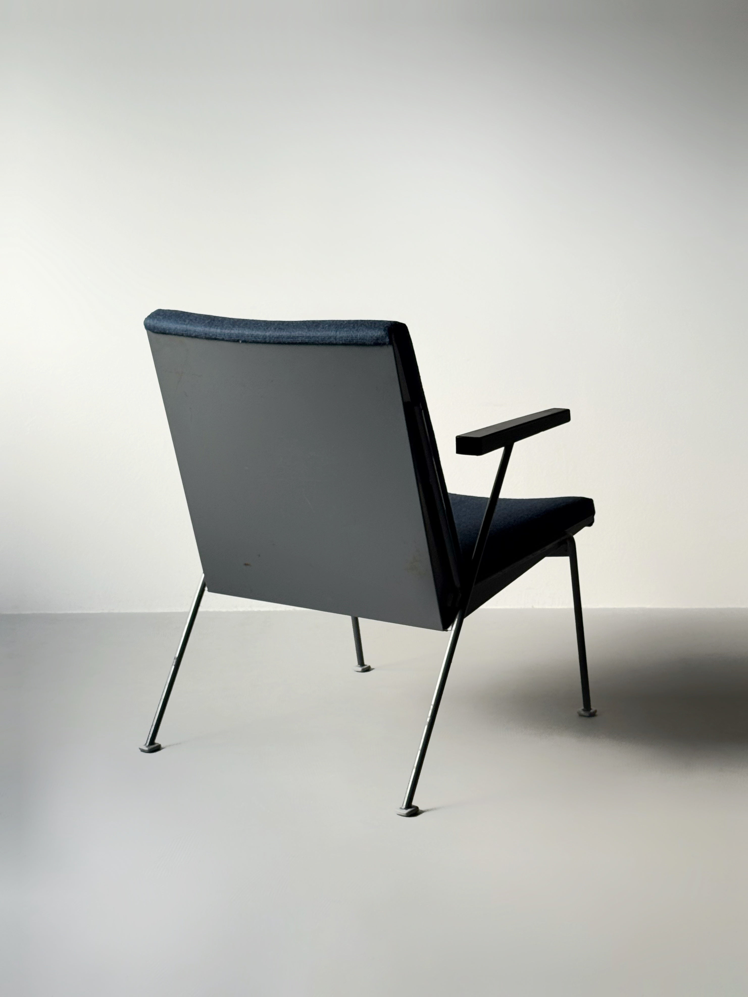 OASE easy chair by Wim Rietveld for Ahrend de Cirkel, The Netherlands 1958