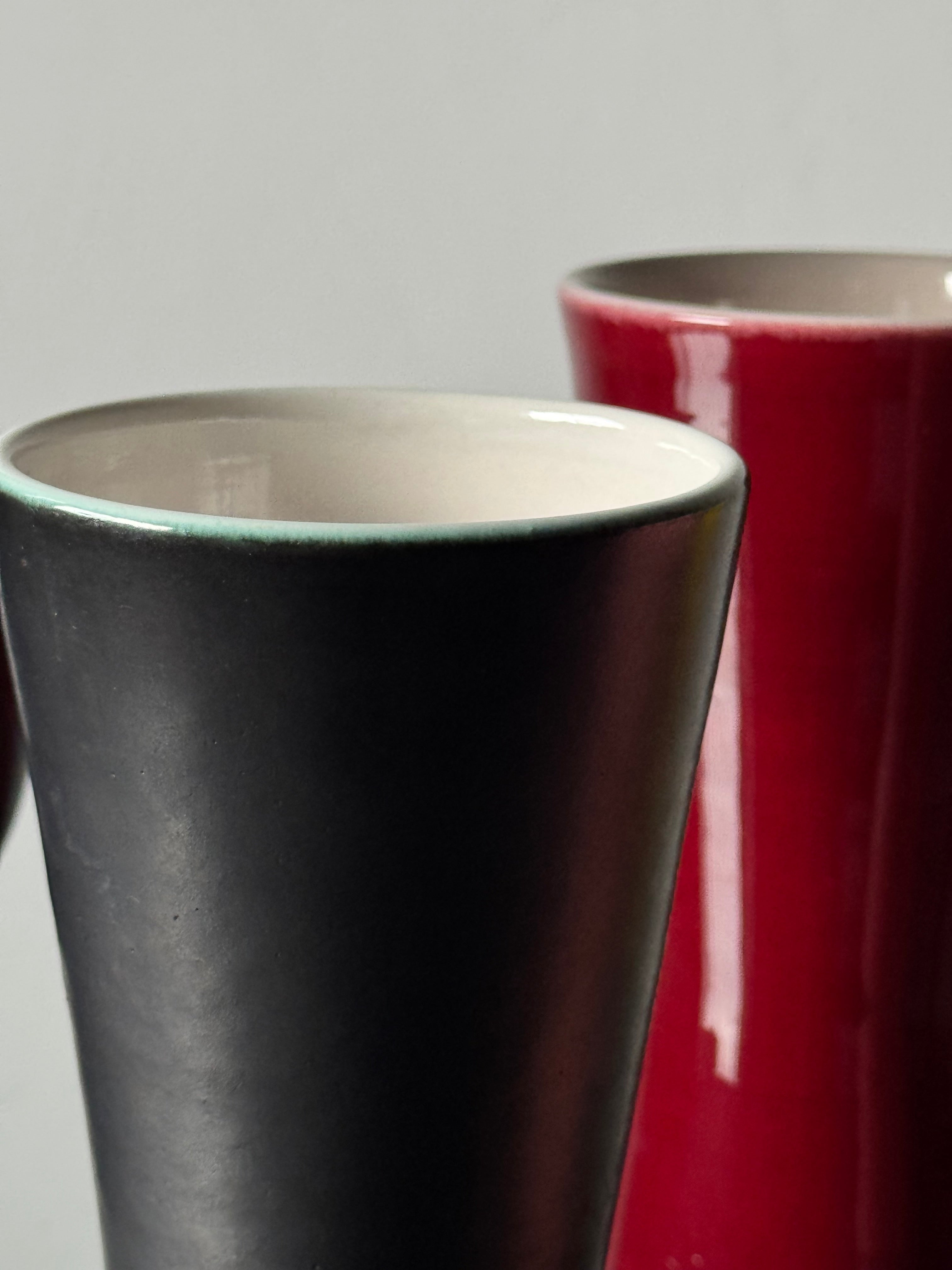 POL CHAMBOST (1906-1983) Glazed Ceramic Pitcher Large Model 860 and Mugs, France 1950s