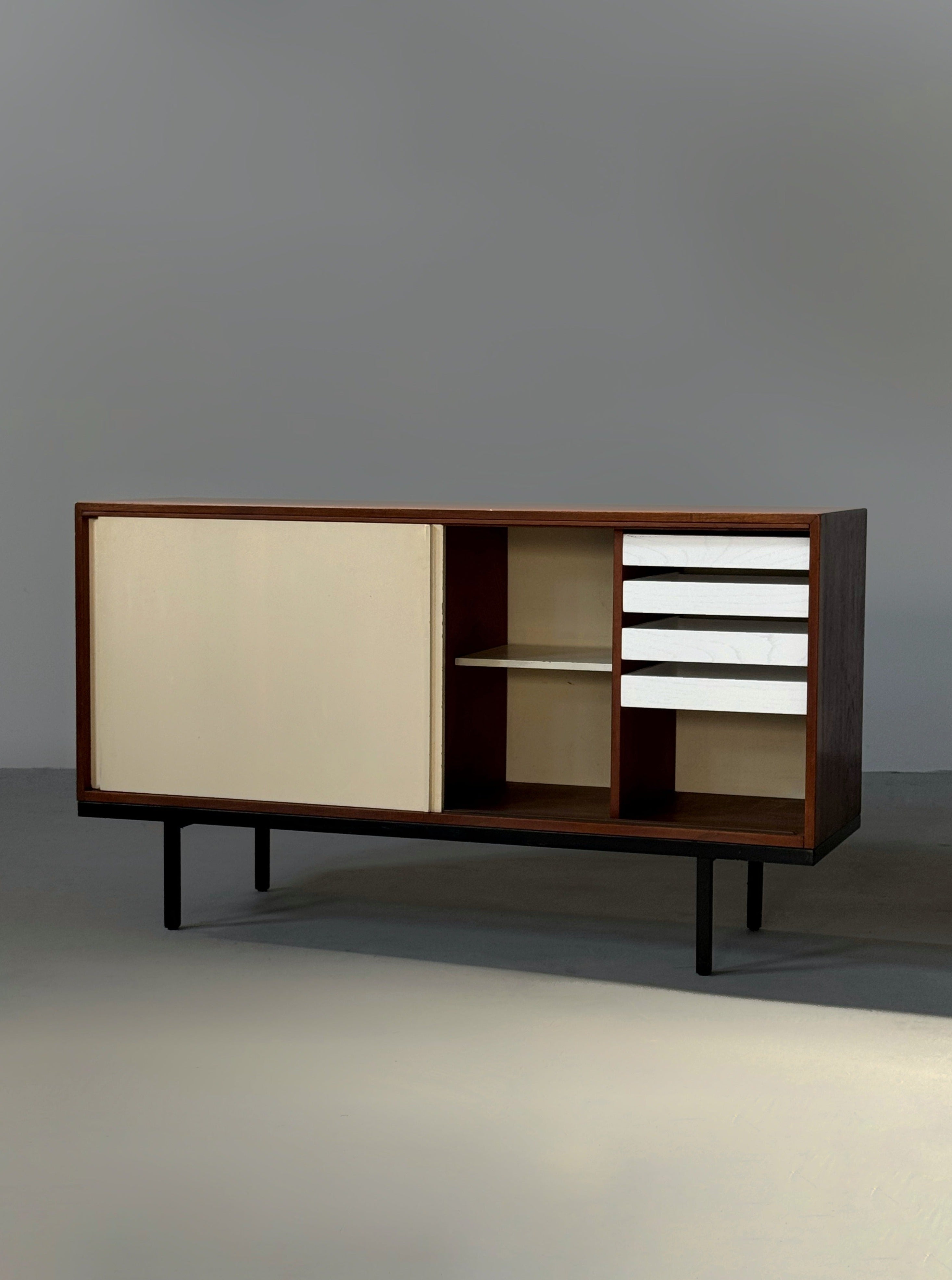 KW61 Overloon Sideboard by Martin Visser