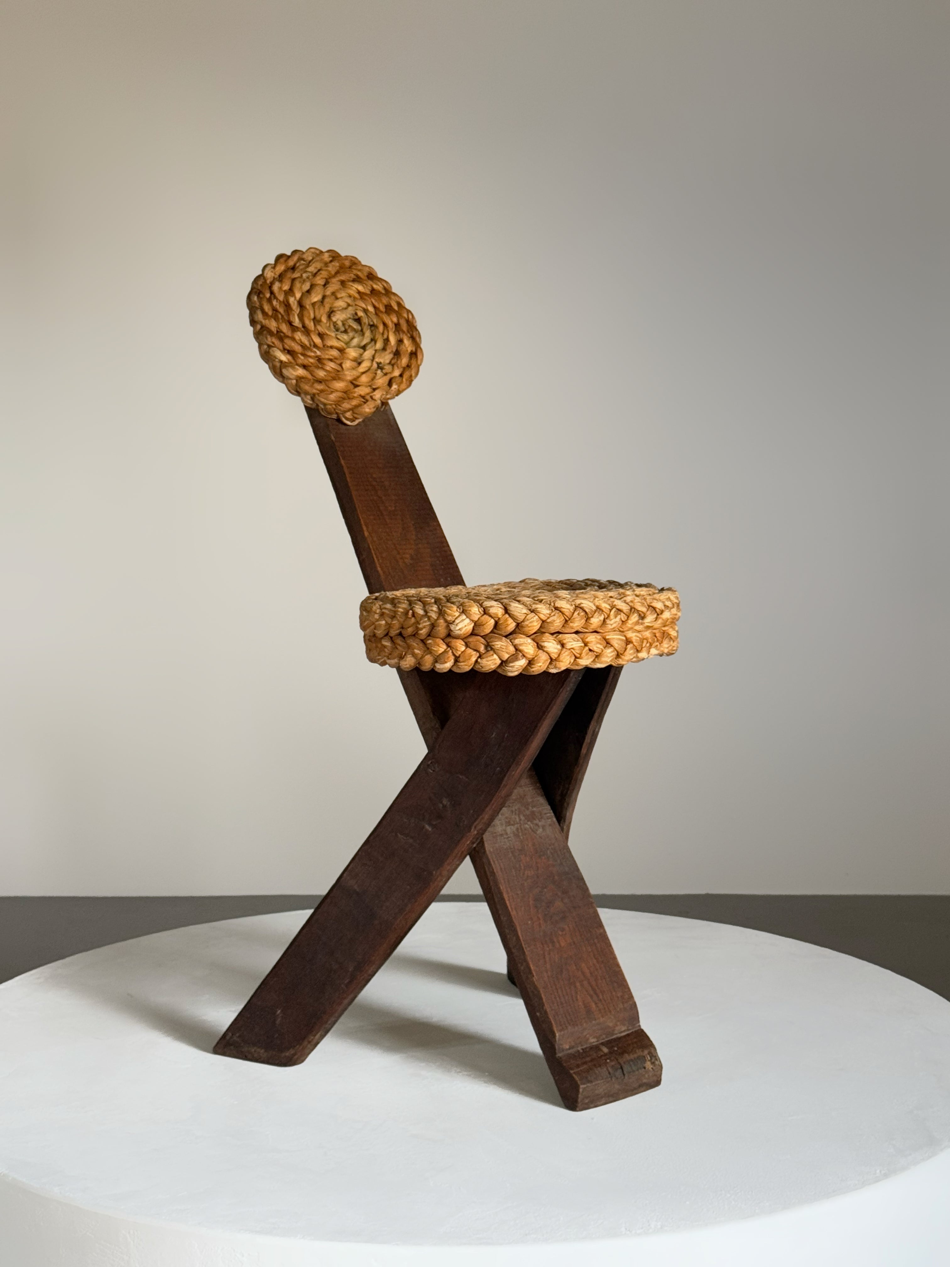 Brutalist rush chair designed by Adrien Audoux and Frida Minet