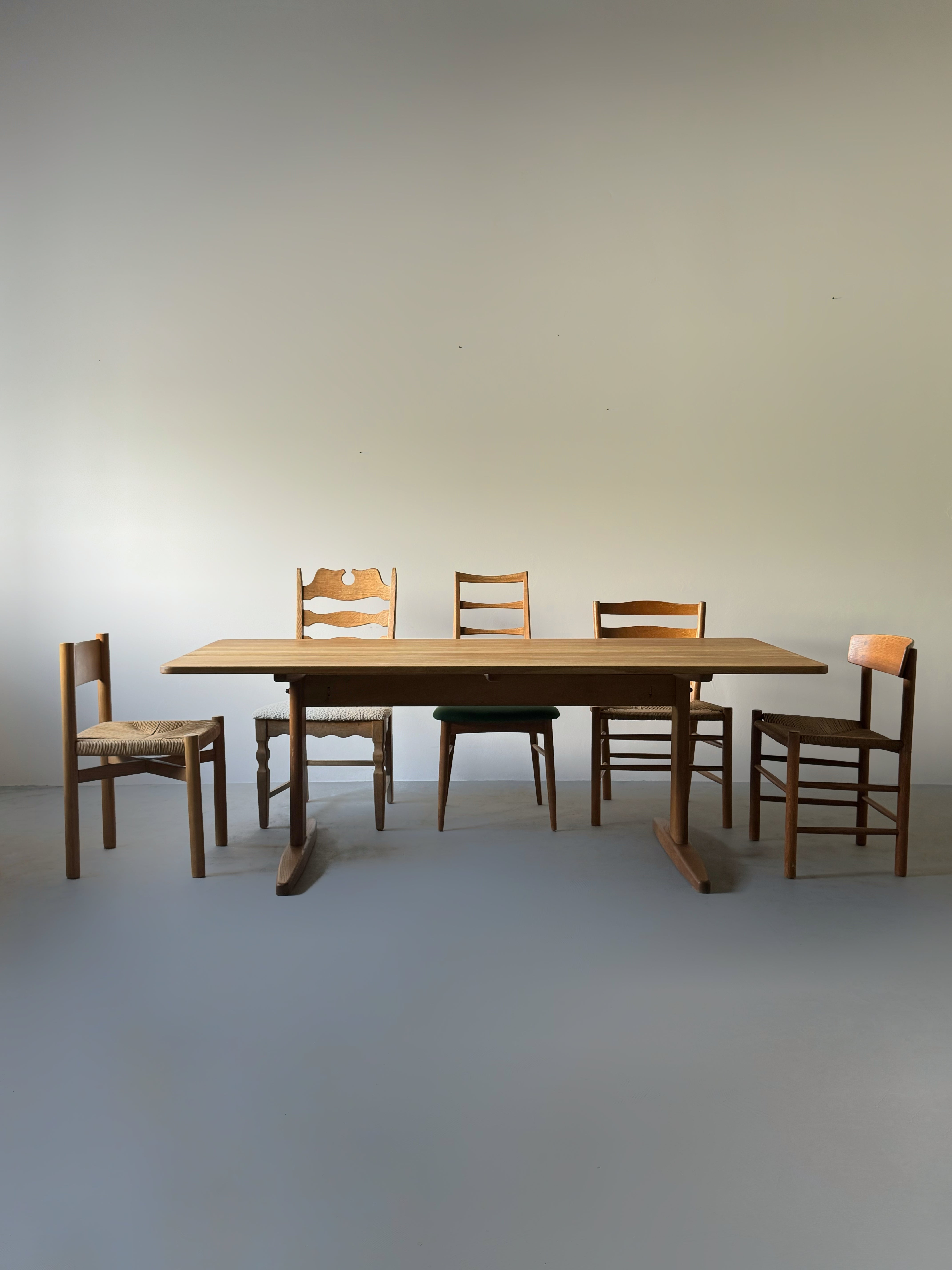 SHAKER DINING TABLE BY BØRGE MOGENSEN FOR C. M. MADSEN