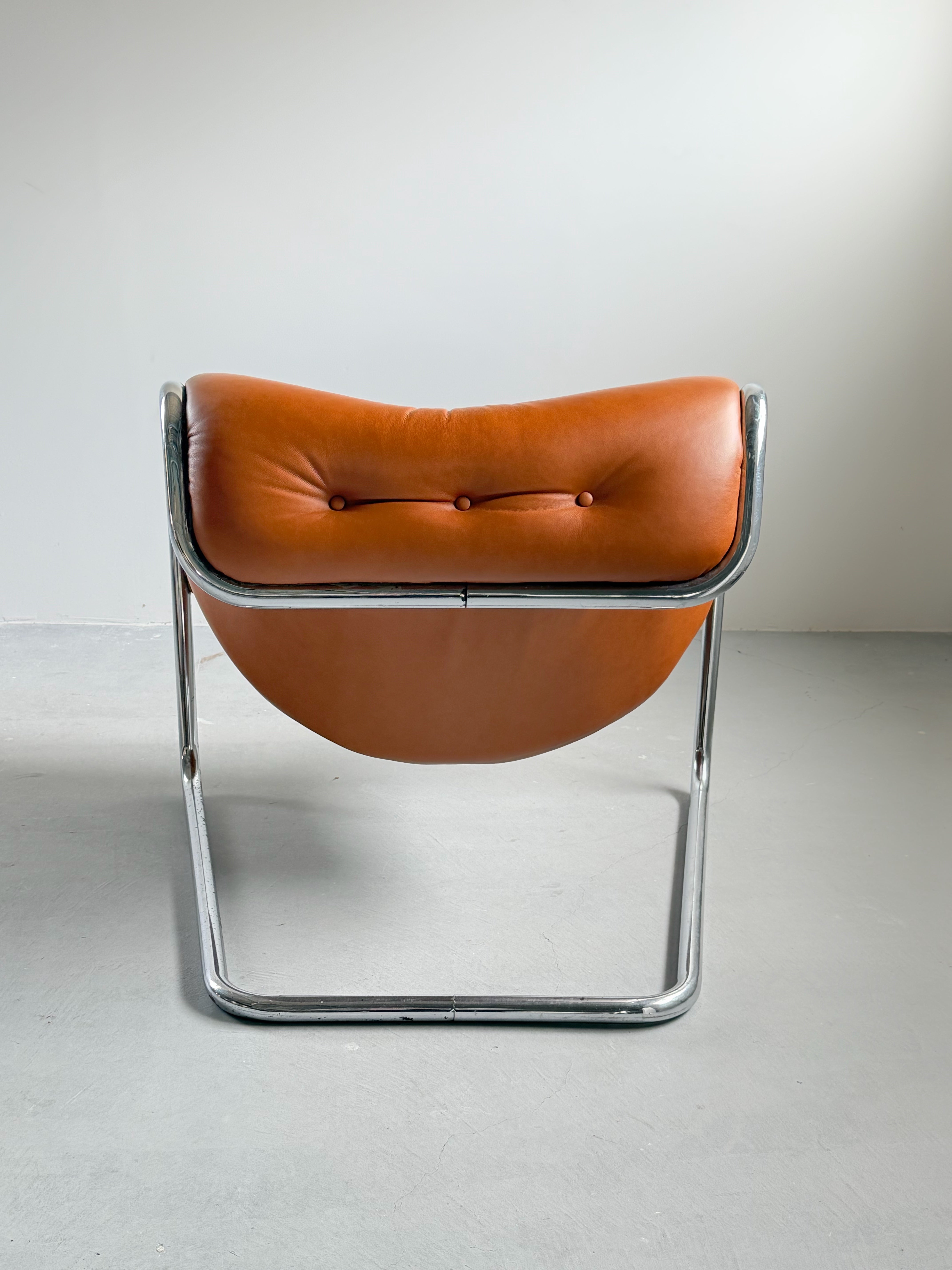 'Boxer' Lounge Chair by Kwok Hoi Chan for Steiner, France 1971　　