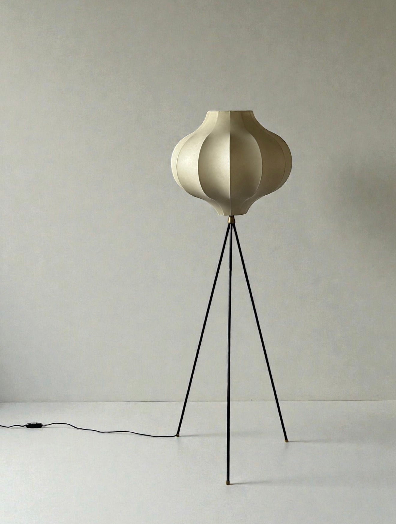 Cocoon Tripod Floor Lamp, Germany 1960s　