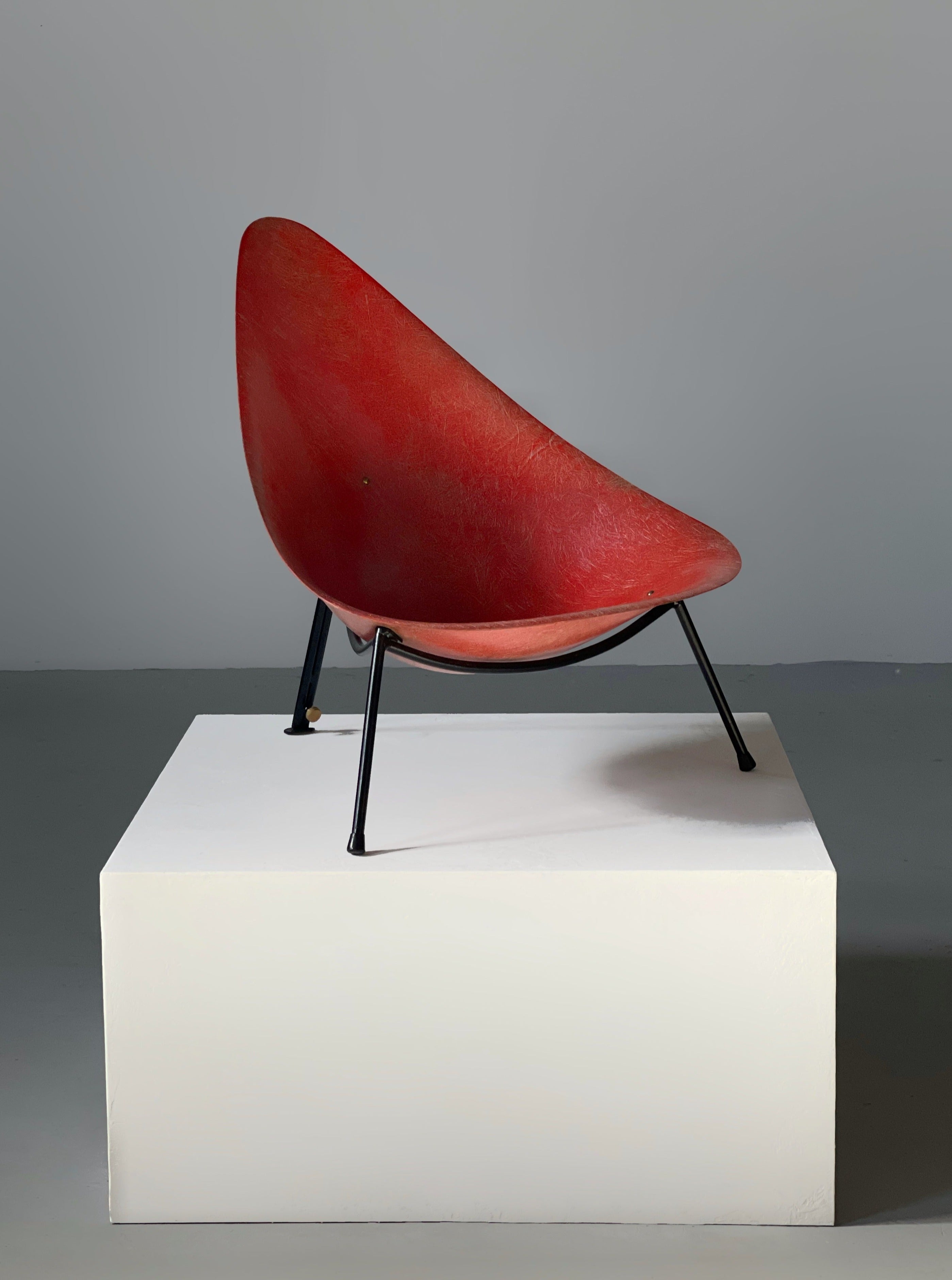 Early French Fiberglass Lounge Chair in red for Ed Merat 1956
