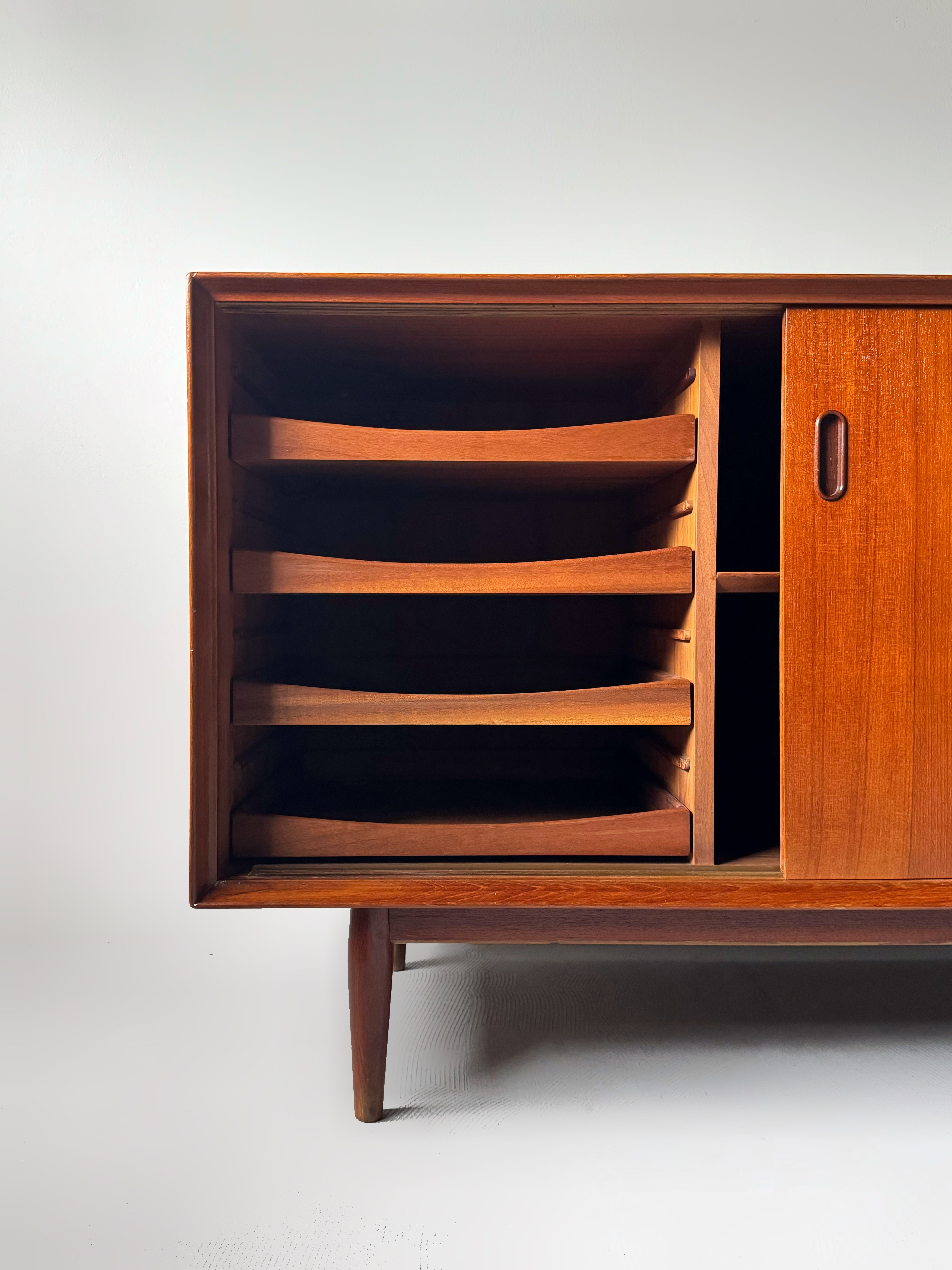 Sideboard OS11 in Teak with Reversible Doors by Arne Vodder for Sibast, Denmark 1950s
