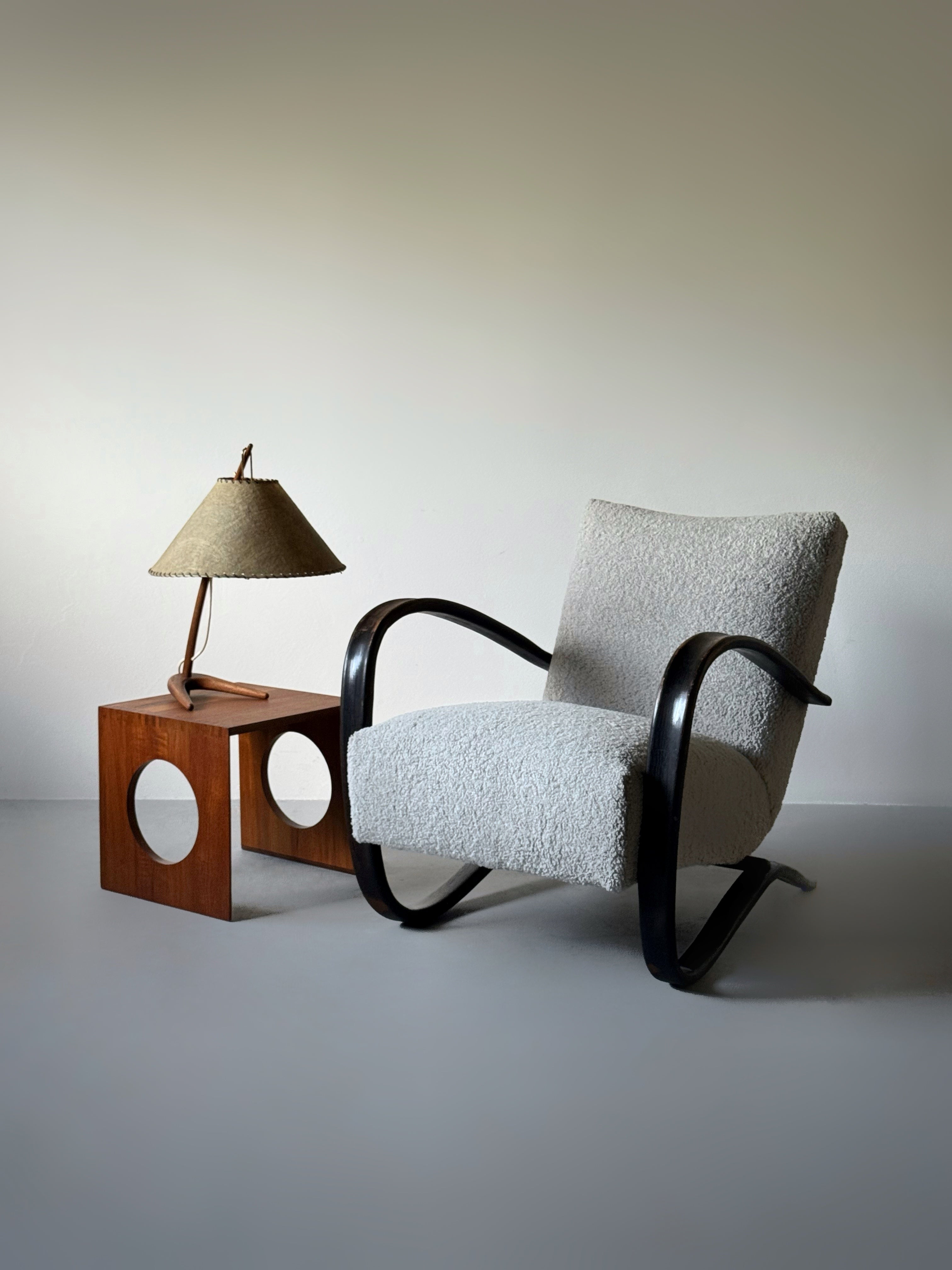 H269 lounge chair by Jindřich Halabala for Thonet, Czech Republic 1930s