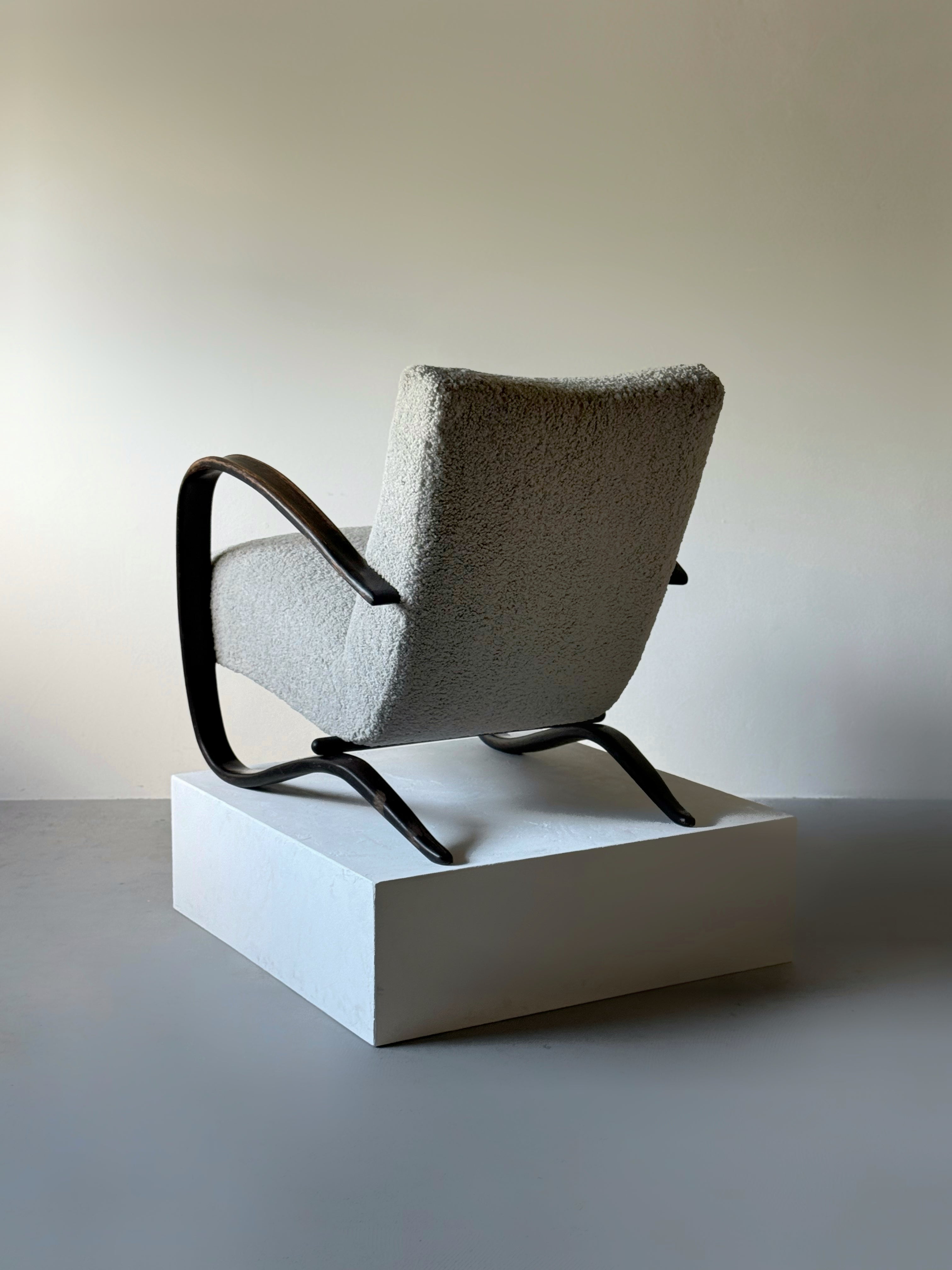 H269 lounge chair by Jindřich Halabala for Thonet, Czech Republic 1930s