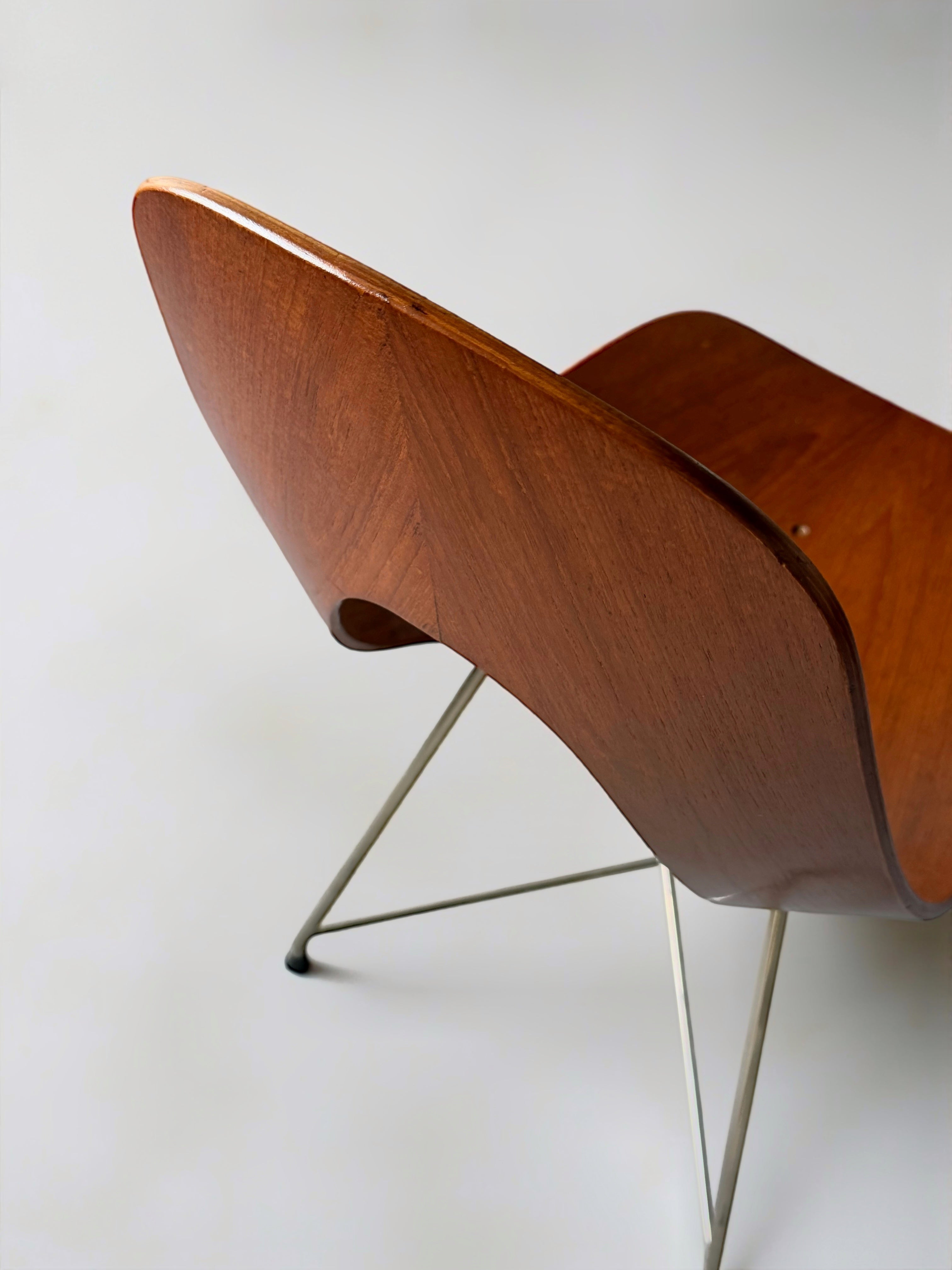 Set of 4 Dinning Chairs by Augusto Bozzi for Saporiti, Italy 1950s　