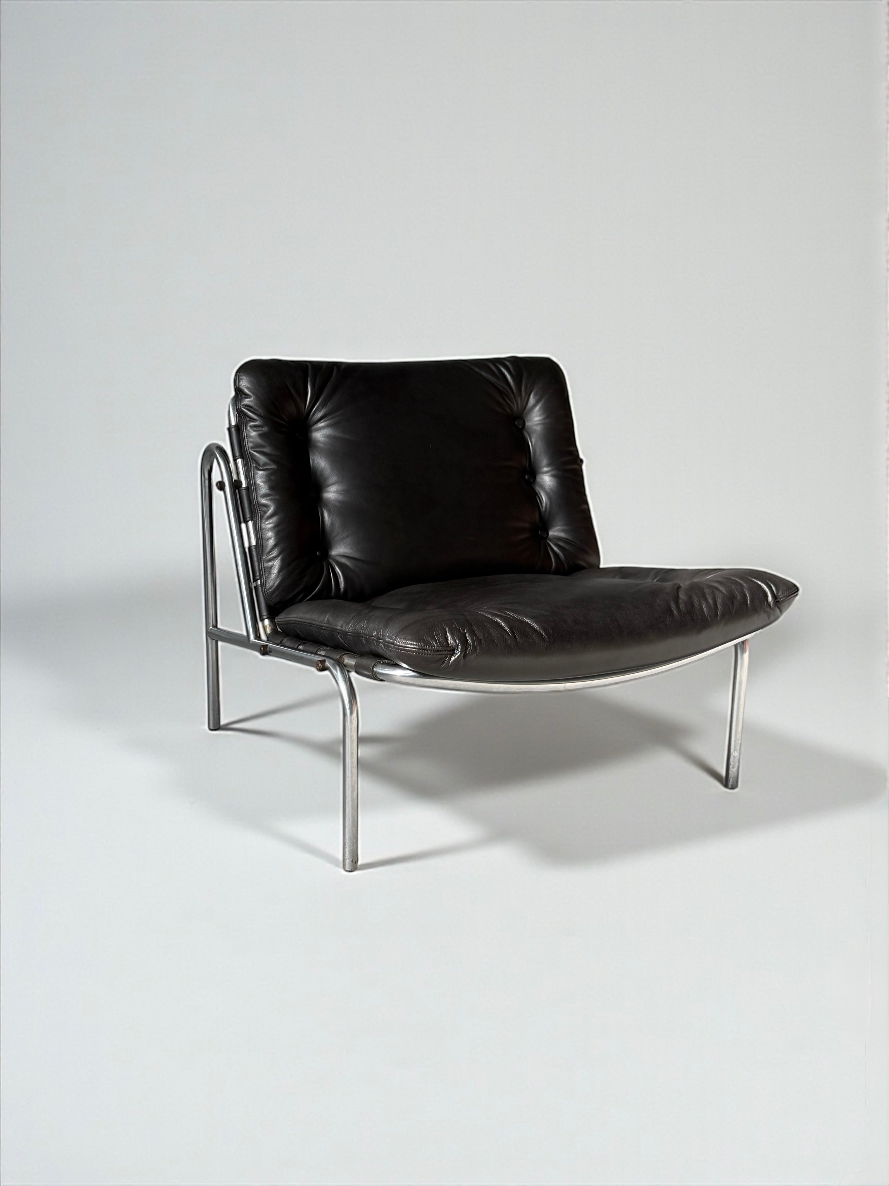 Osaka lounge chair by Martin Visser for ’t Spectrum　