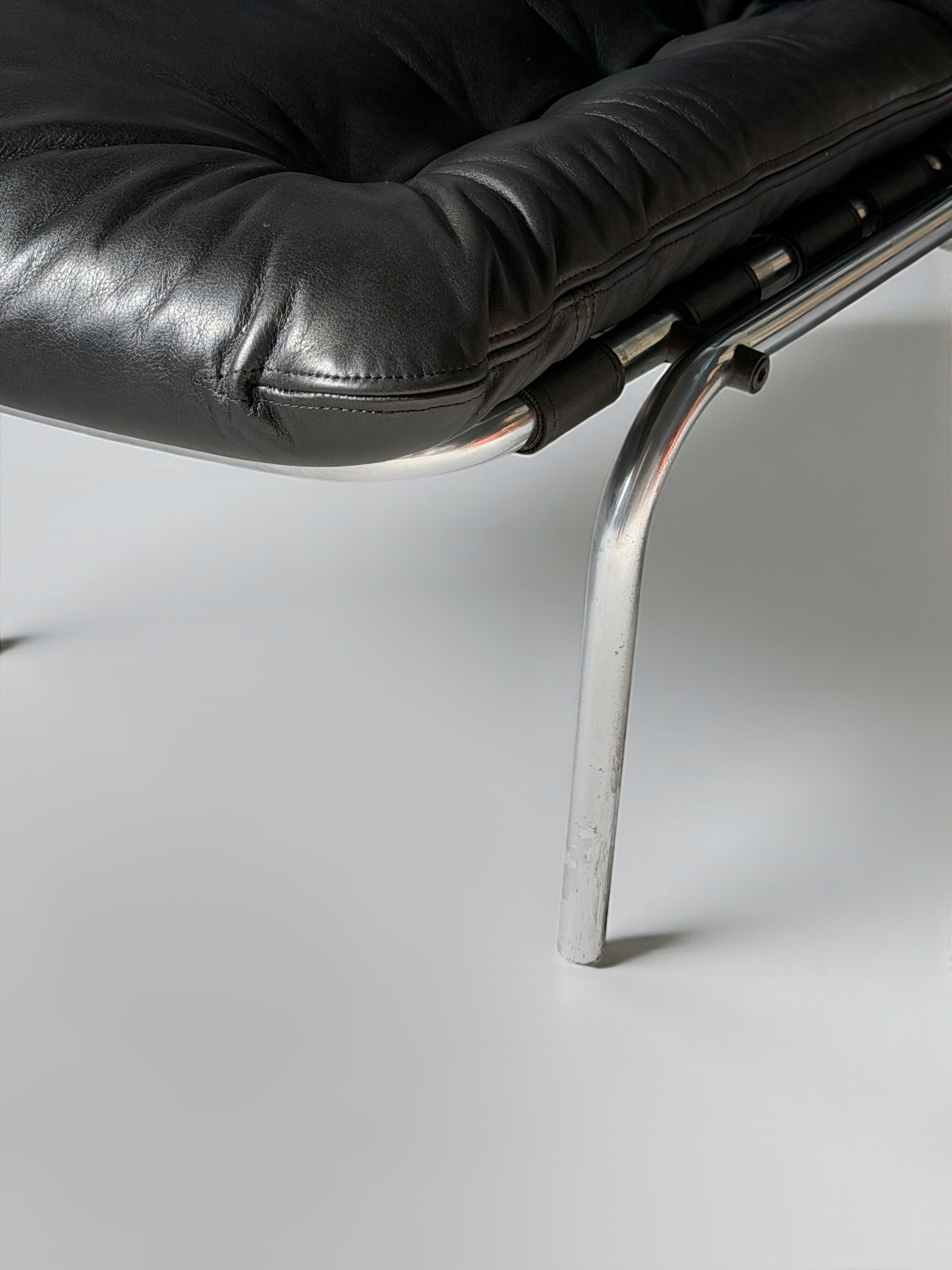 Osaka lounge chair by Martin Visser for ’t Spectrum　