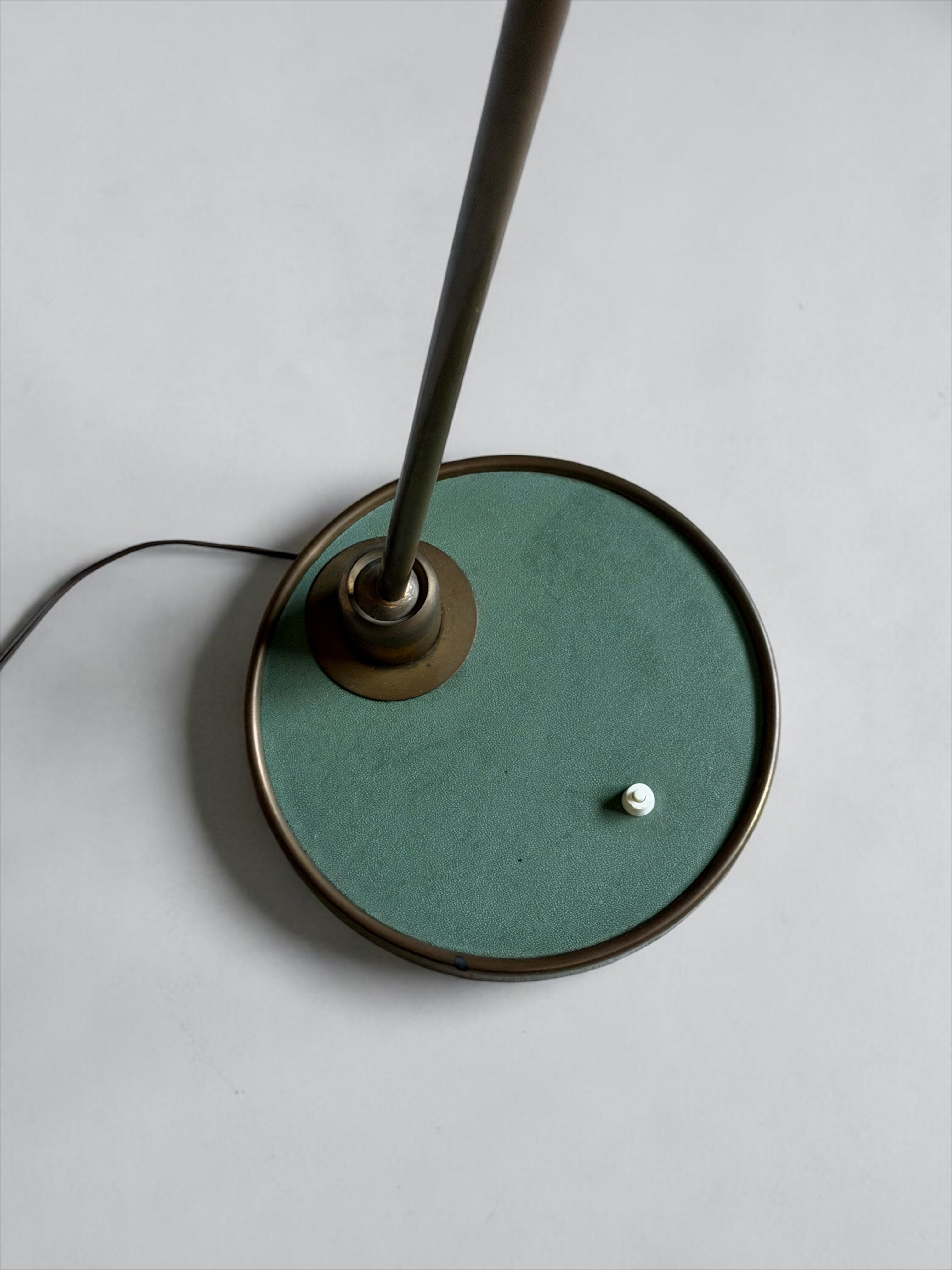 Maison Lunel Dual Conical Shade Floor Lamp　