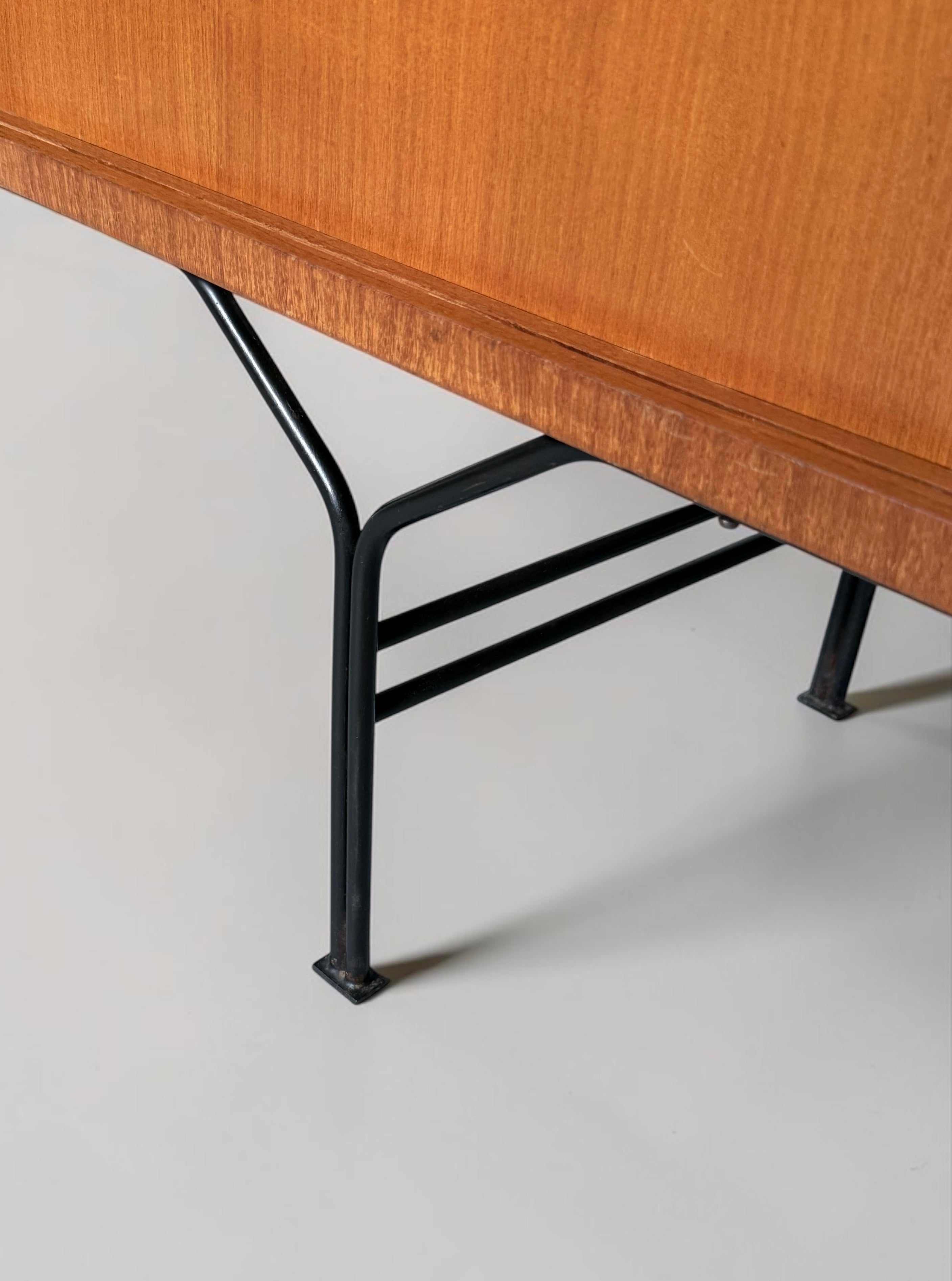 Sideboard by Gérard Guermonprez 1950s　　