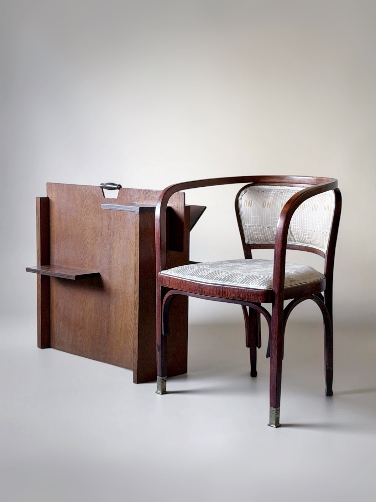 Set of 4 Model 715 Armchairs by Gustav Siegel (Austrian, 1880-1970) for J&J Kohn, Austria 1899　